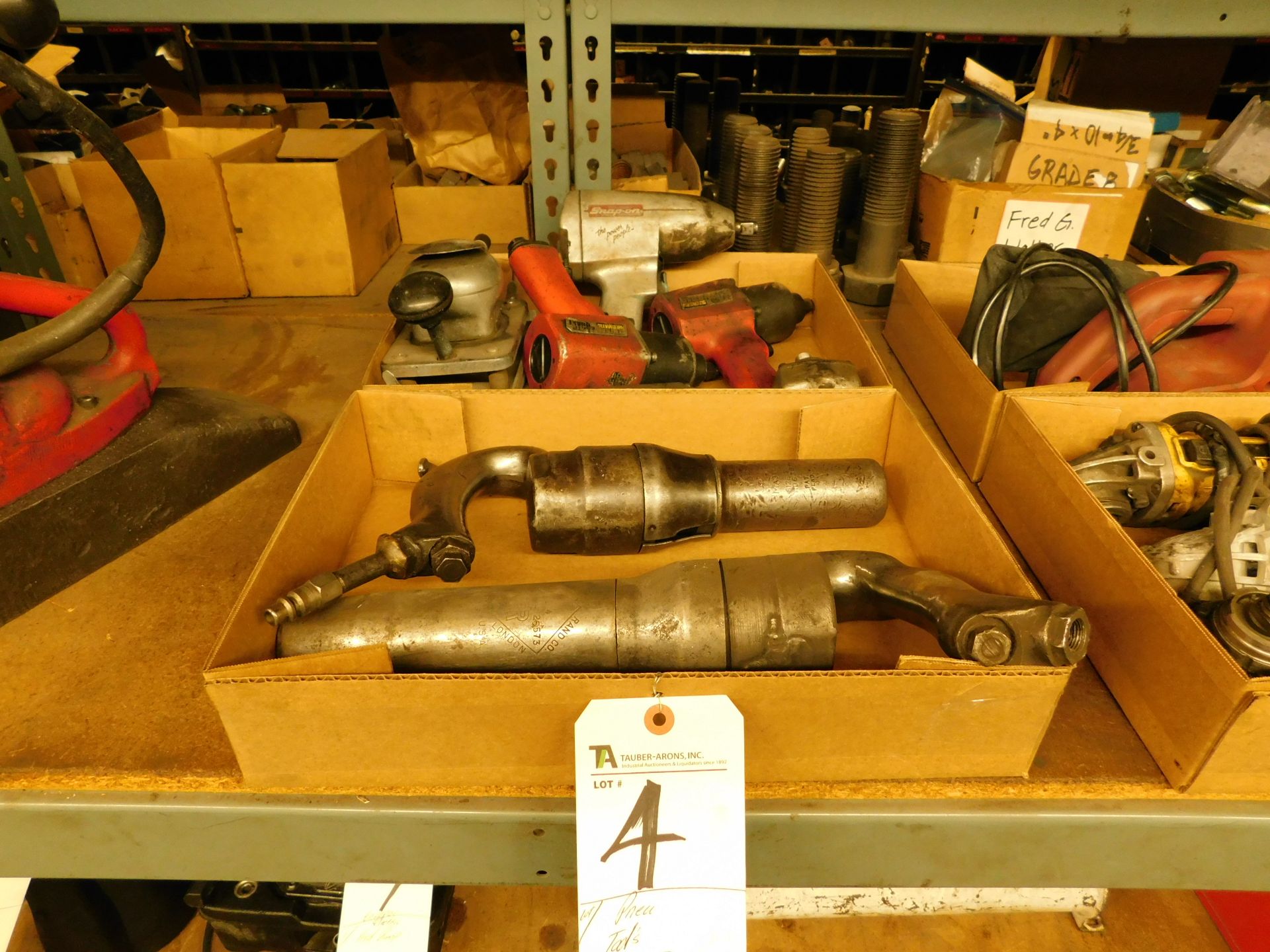 (Lot) Pneumatic Tools (2 Boxes)