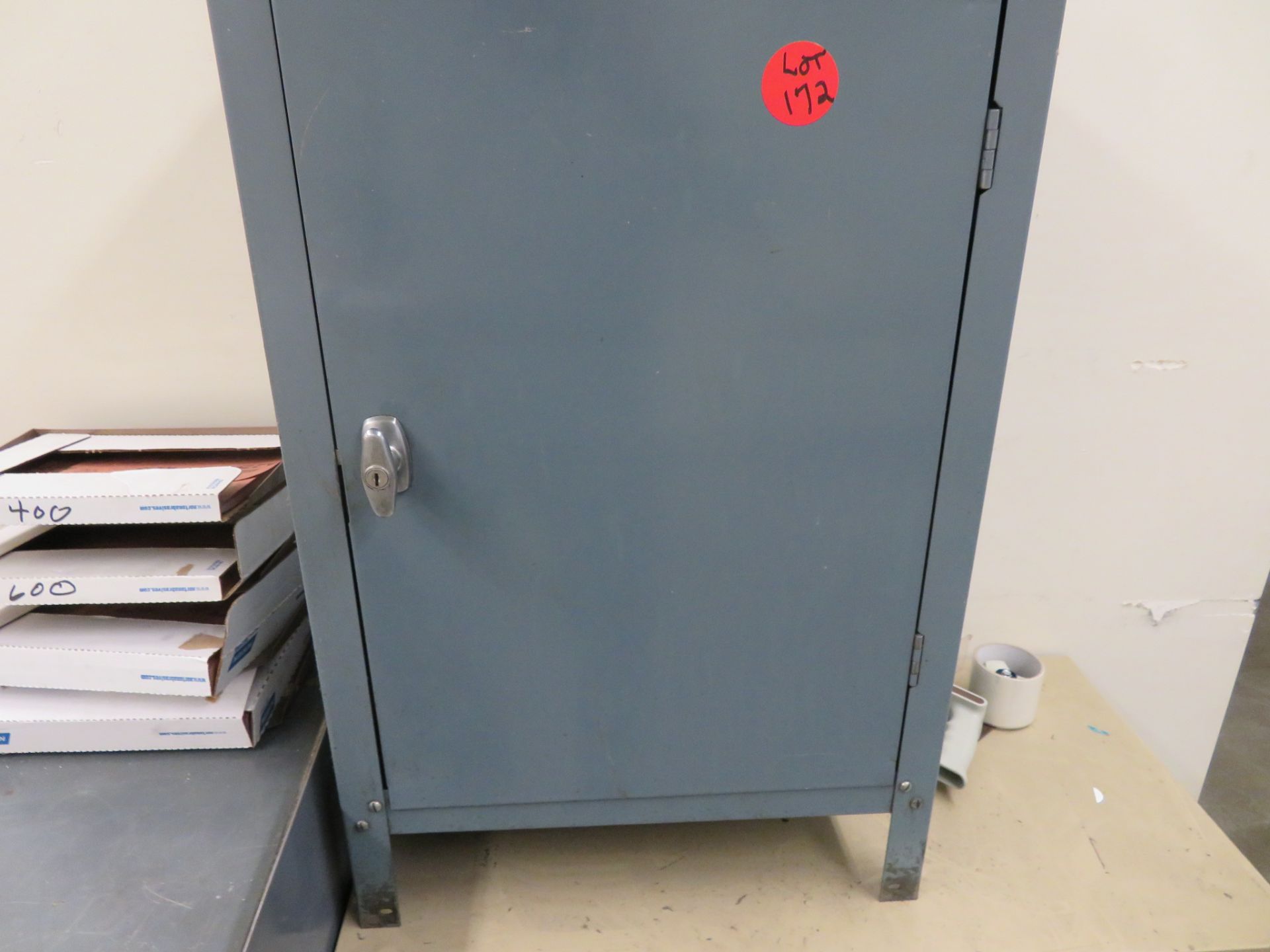 Dayton 34" x 21" Cabinet w/ Contents