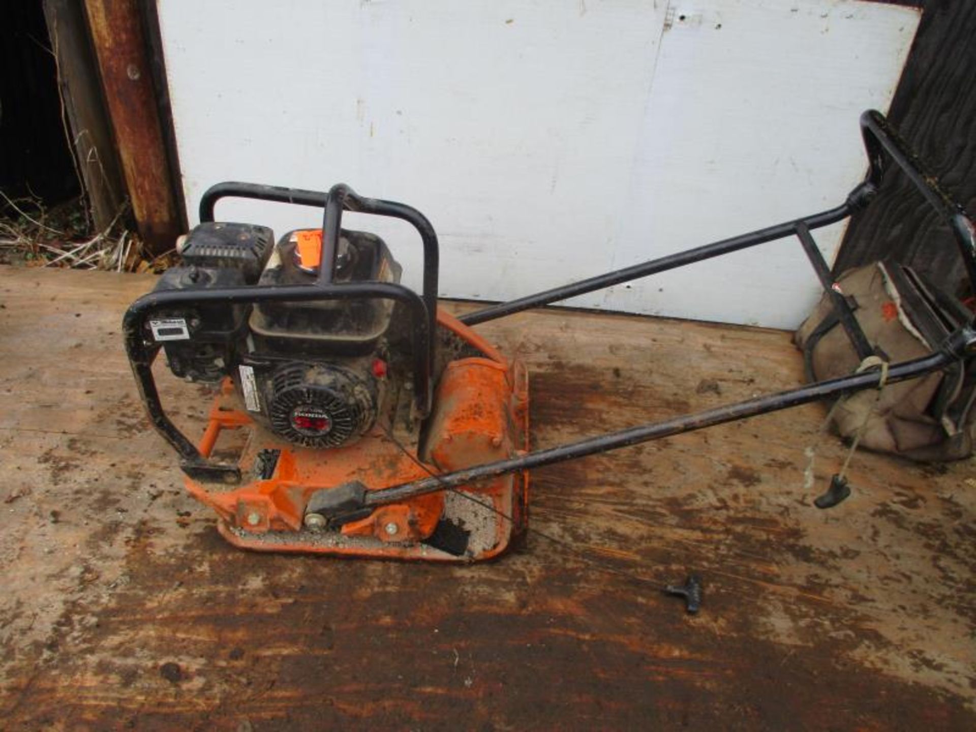 Multiquip Plate Compactor, Broken Pull Cord, Model: MVC-88VTHW