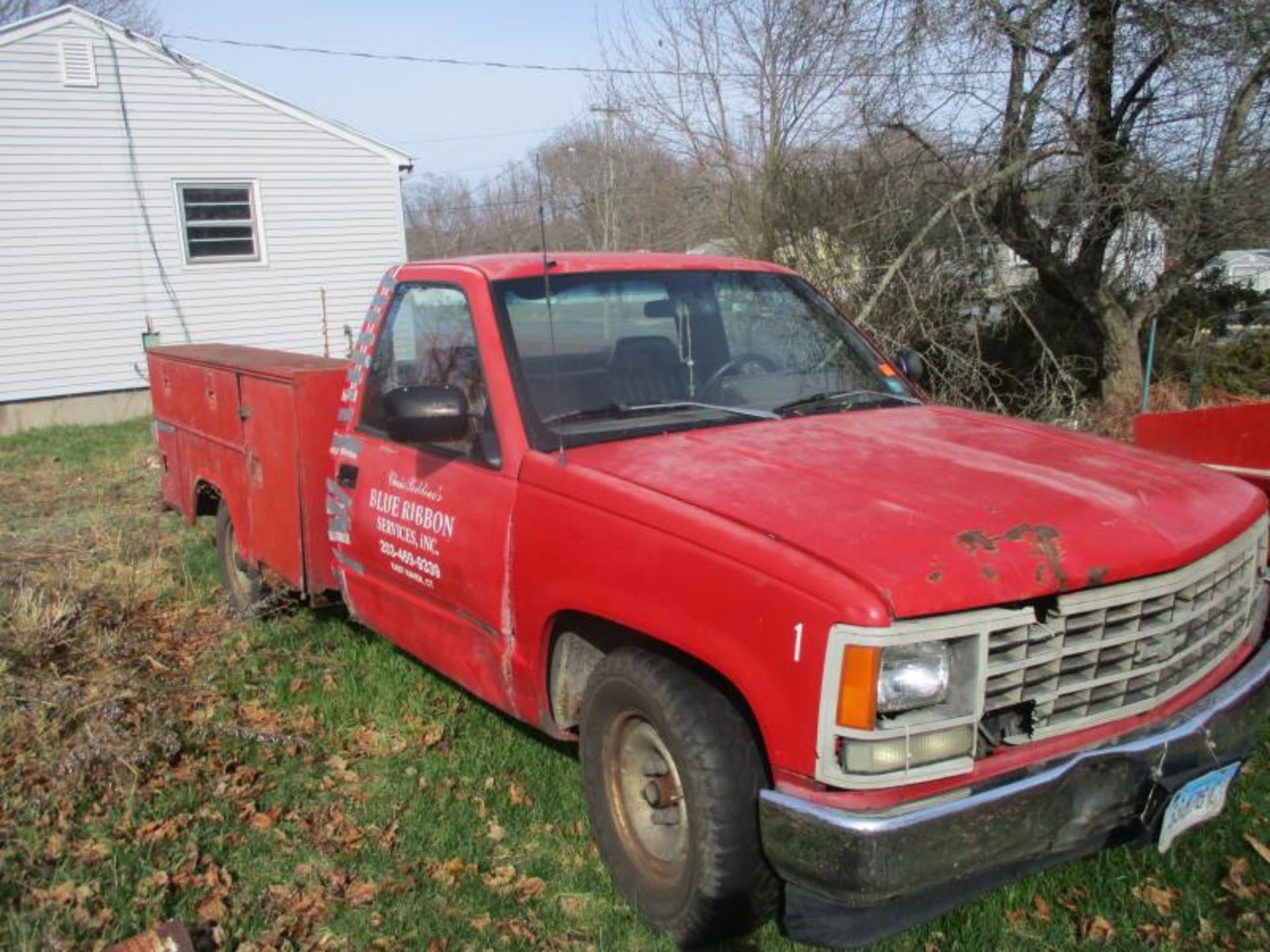 1992 Chevrolet Utility Body Pickup Truck Bad Transmission, Parts Vehicle, VIN: 1GCFC24HXNE21635