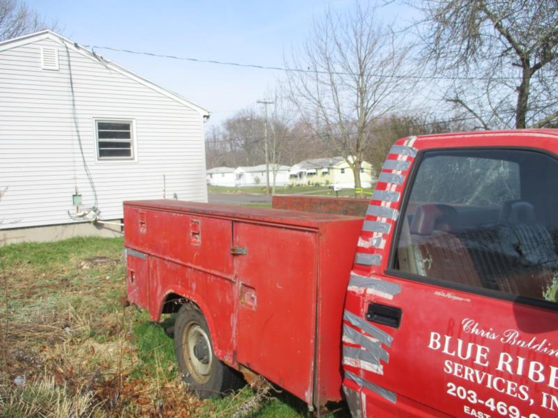 1992 Chevrolet Utility Body Pickup Truck Bad Transmission, Parts Vehicle, VIN: 1GCFC24HXNE21635 - Image 4 of 8