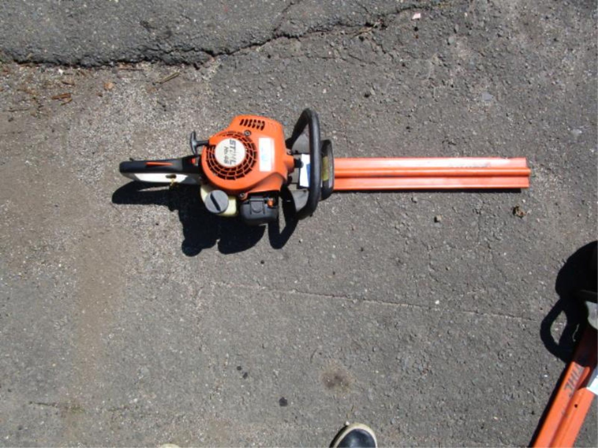 Hedge Trimmer, Gas - Stihl, Model: H545, SN: 25389305