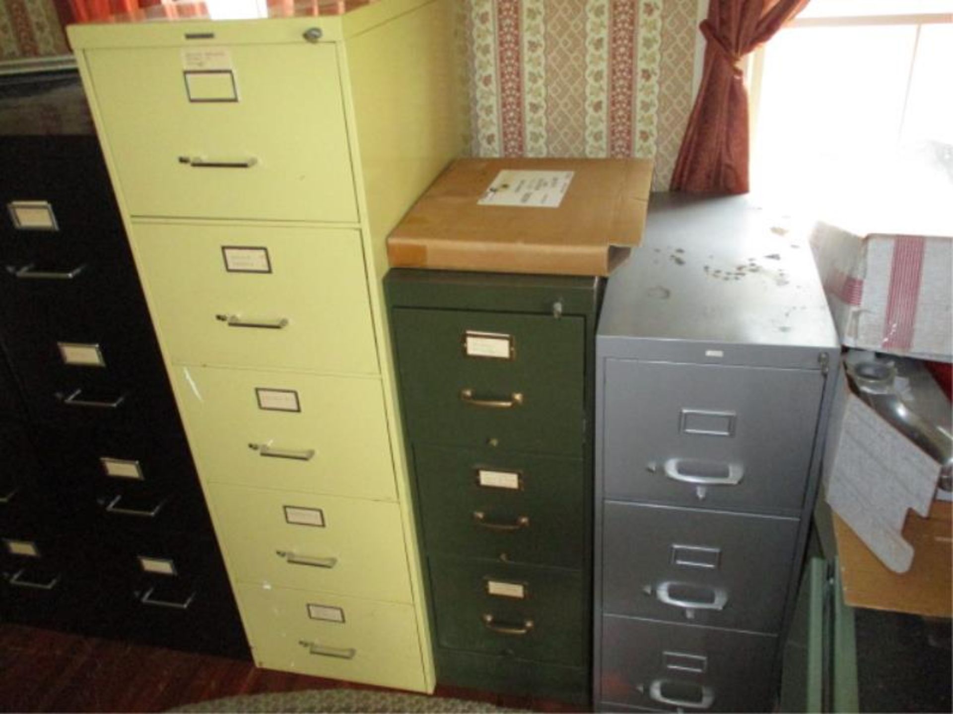 6 File Cabinets - (3) 4 drawer, (1) 5 drawer, (2) 3 drawer - Image 4 of 4