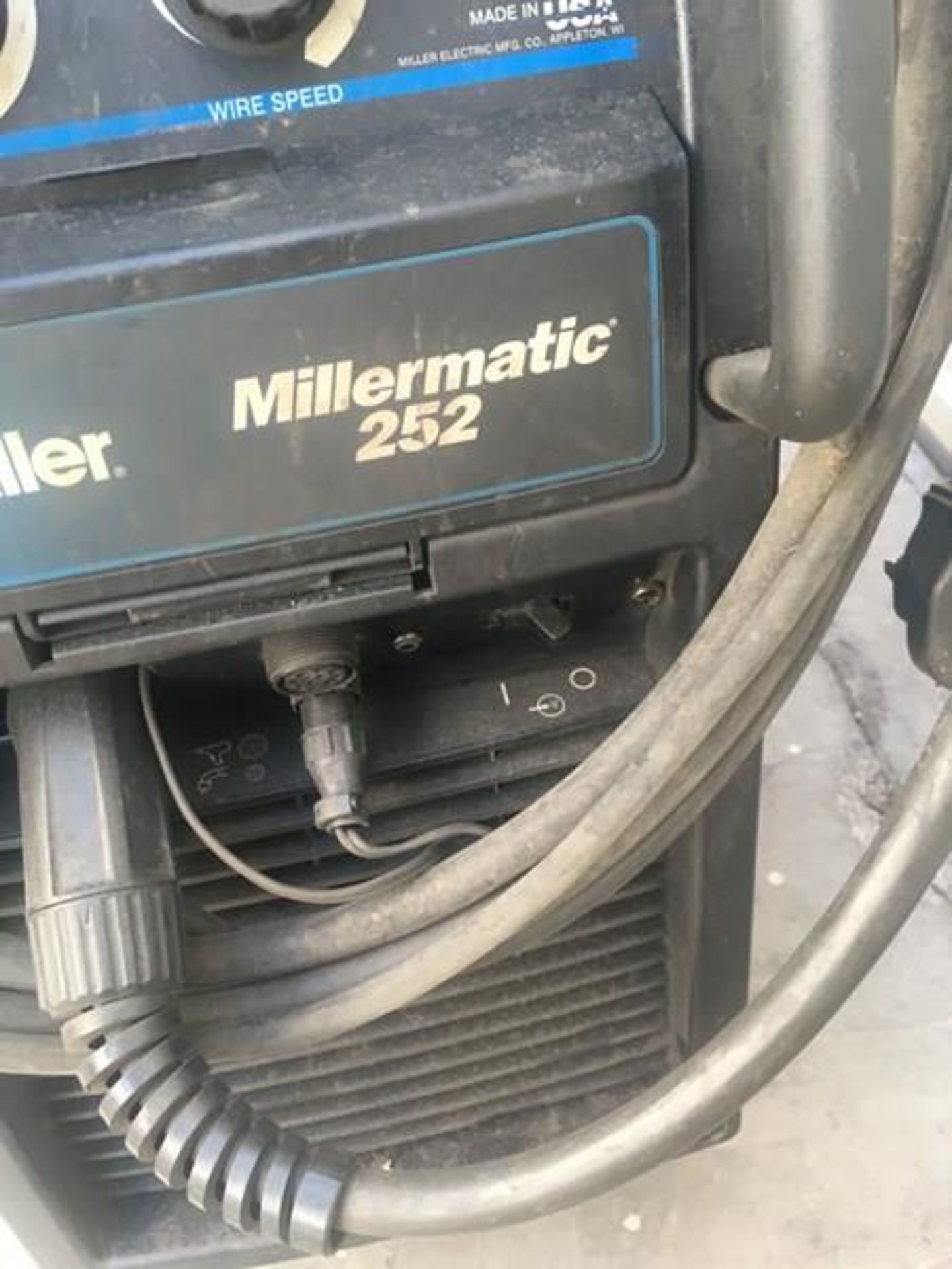 Welder: Millermatic 252, SN: MC160906N - Image 3 of 10