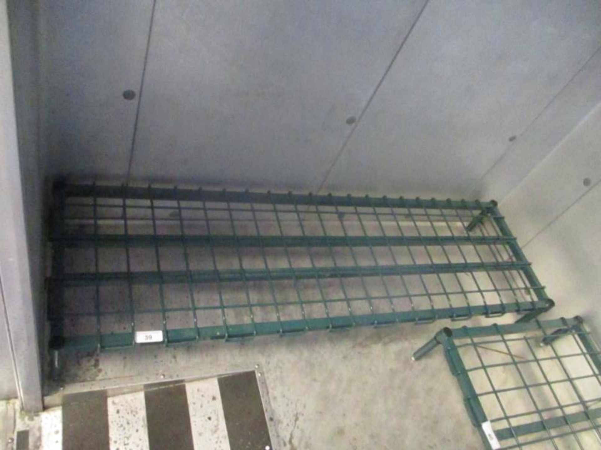 5' Metal Wire Dunnage Rack