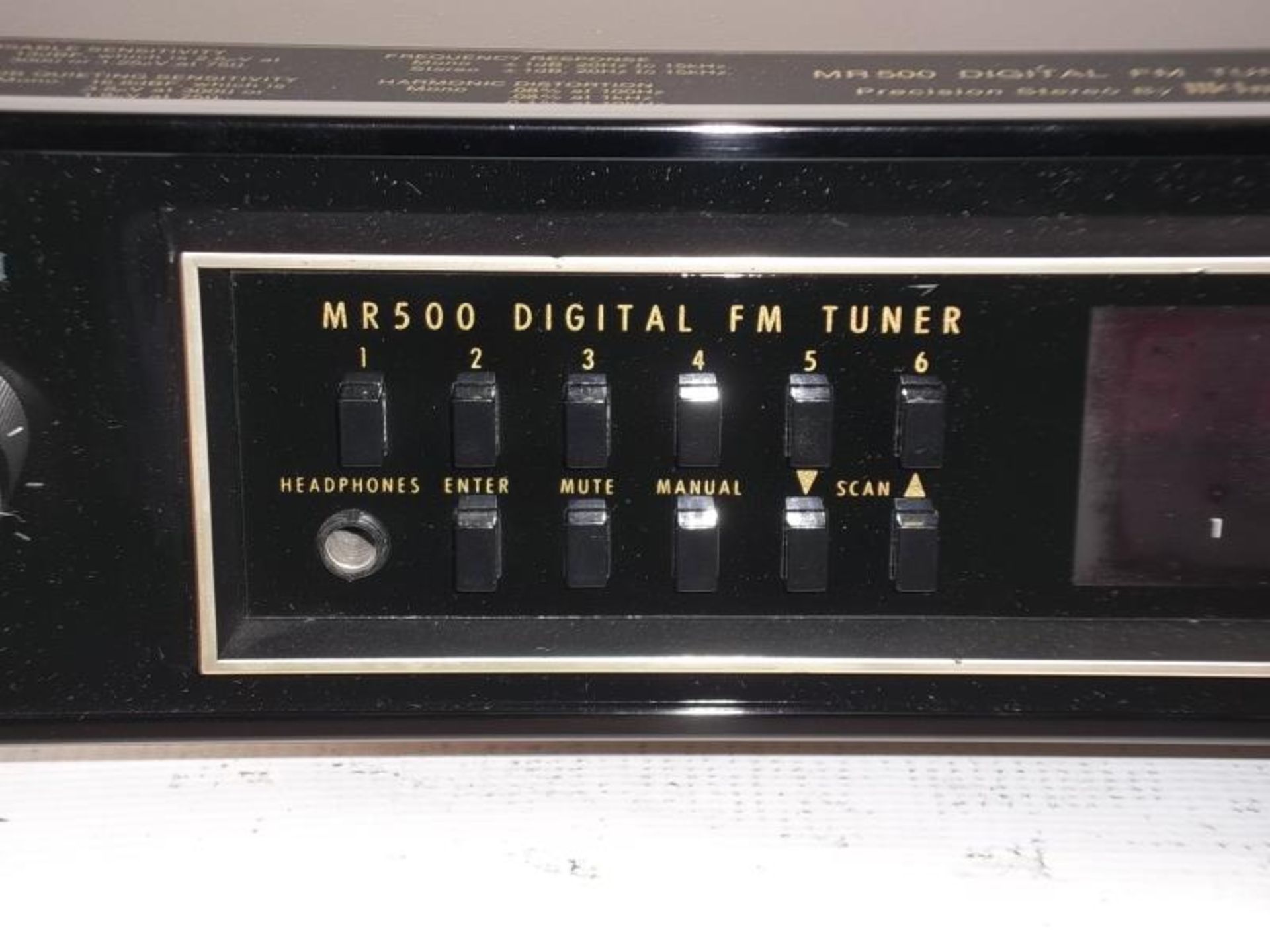 McIntosh MR-500 Digital FM Tuner, no case, in McIntosh cardboard box, s#DF1587 - tested - powers up - Image 3 of 9