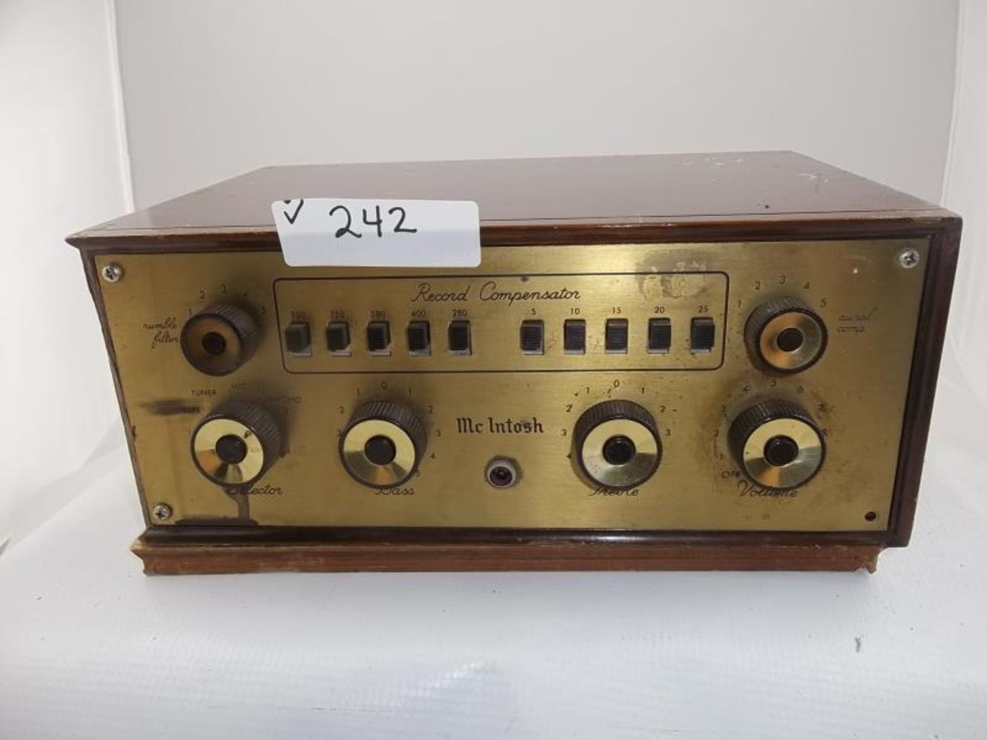 McIntosh Record Compensator, C-8, w/ case, scratched, facee plate damaged, tested - powers up, s#