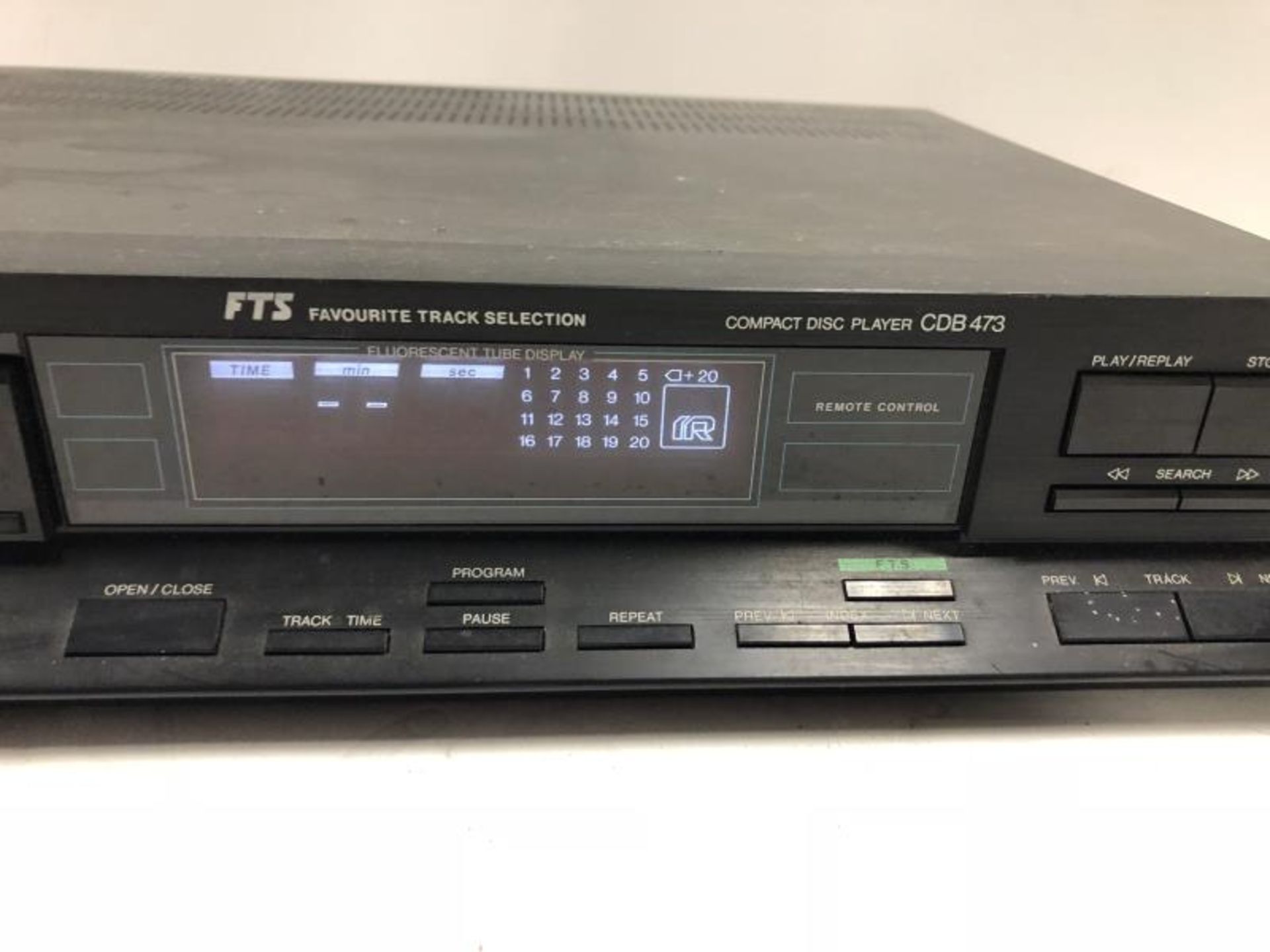 Magnavox Compact Disc Player, CDB473, tested - powers up - Image 2 of 4