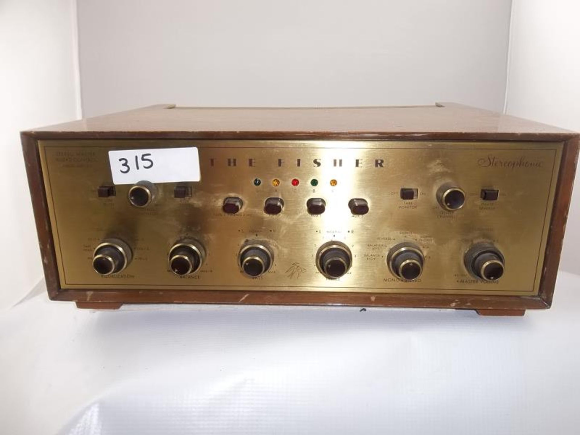 The Fisher stereophonic receiver, audio control model 400-CX, s#0908A, tested - powers up