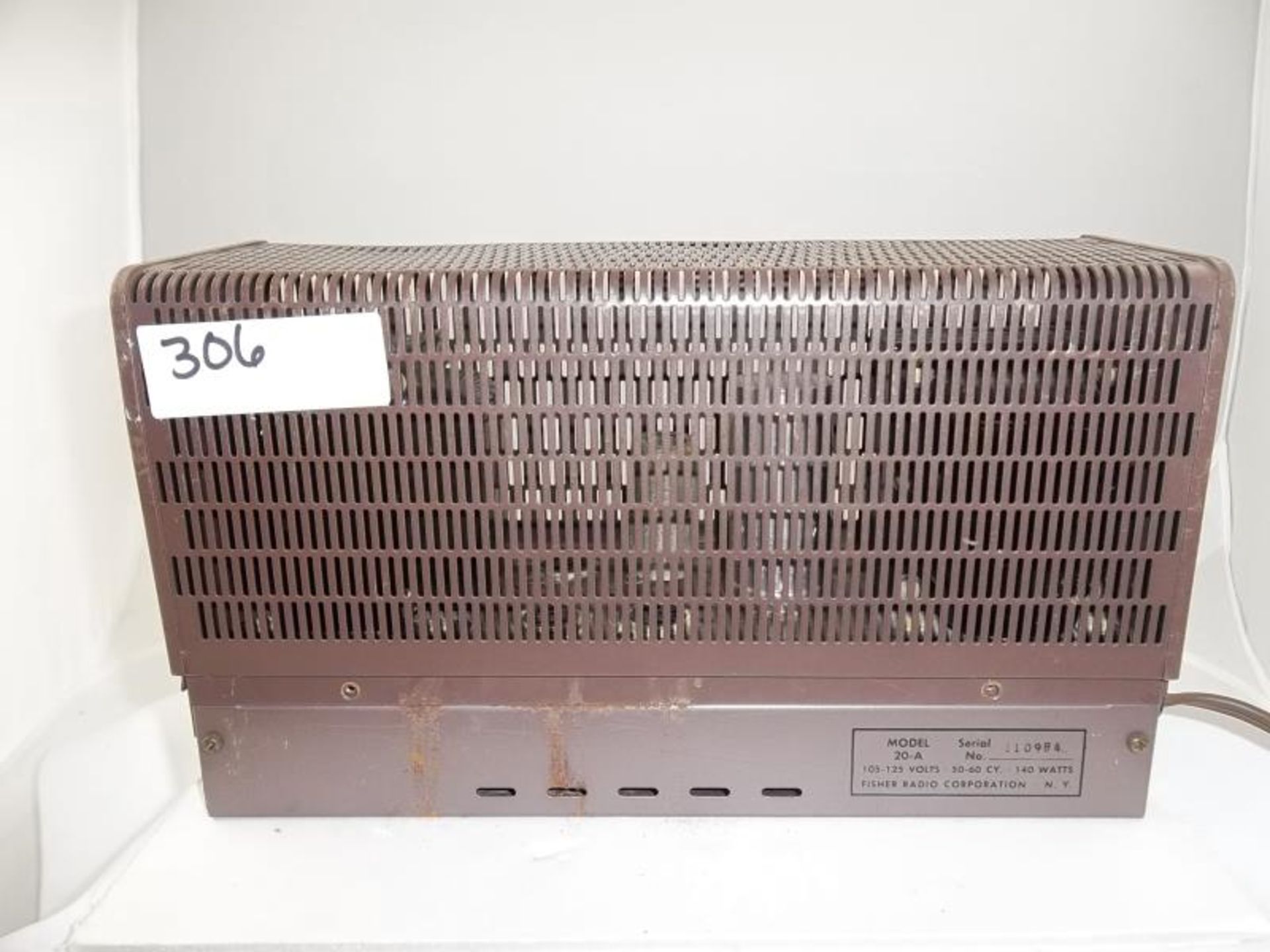 The Fisher model 20-A amp, s# 110984, tested - powers up