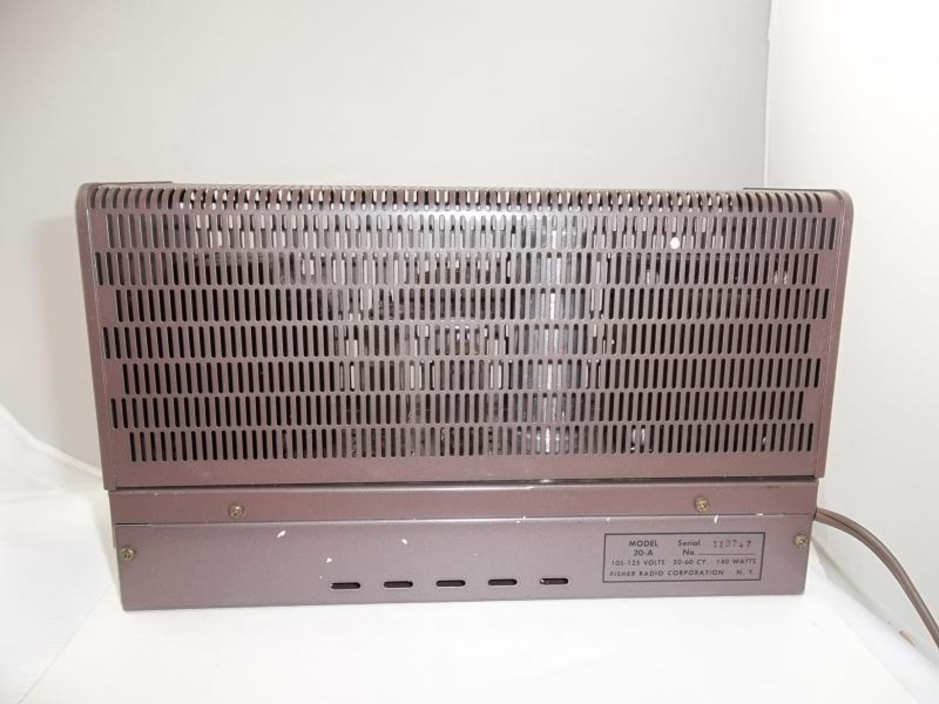 The Fisher model 2O-A amp, s# 110747 - Image 2 of 4