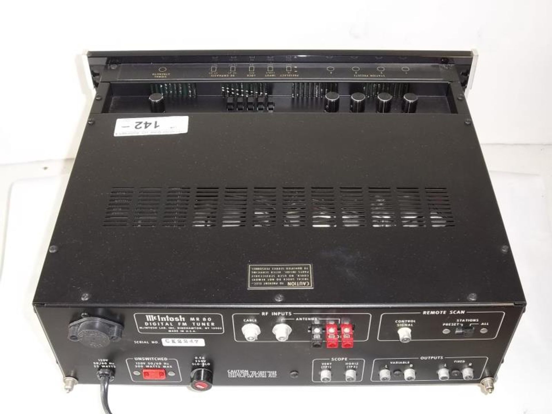 McIntosh MR 80, Digital FM Tuner, no case, s # CK2247, tested - does not power up - Image 5 of 7