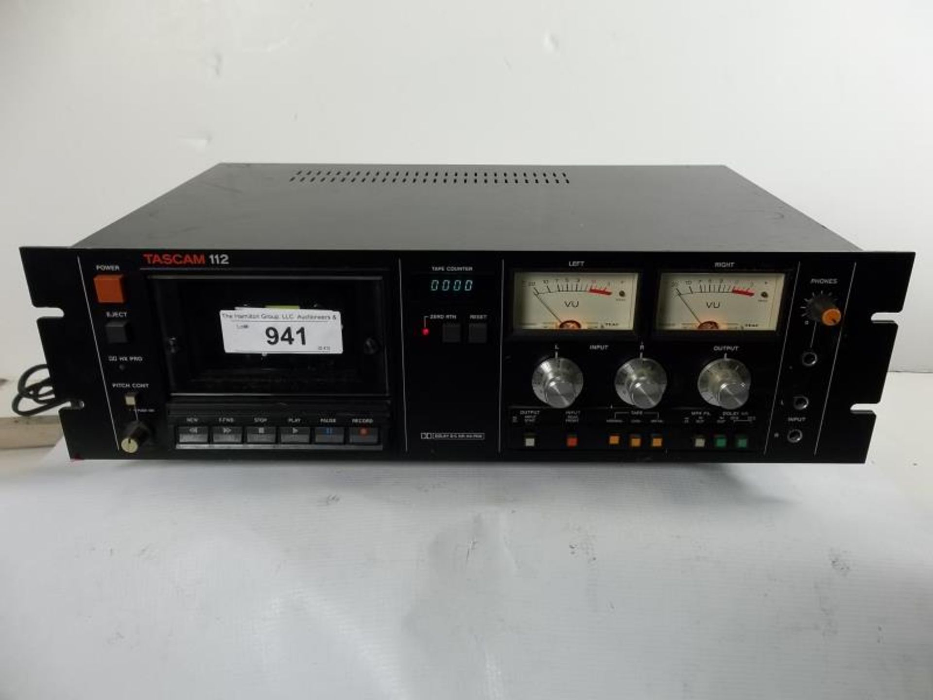 1 Tascam 112 casette player, rack mountable, tested - powers up