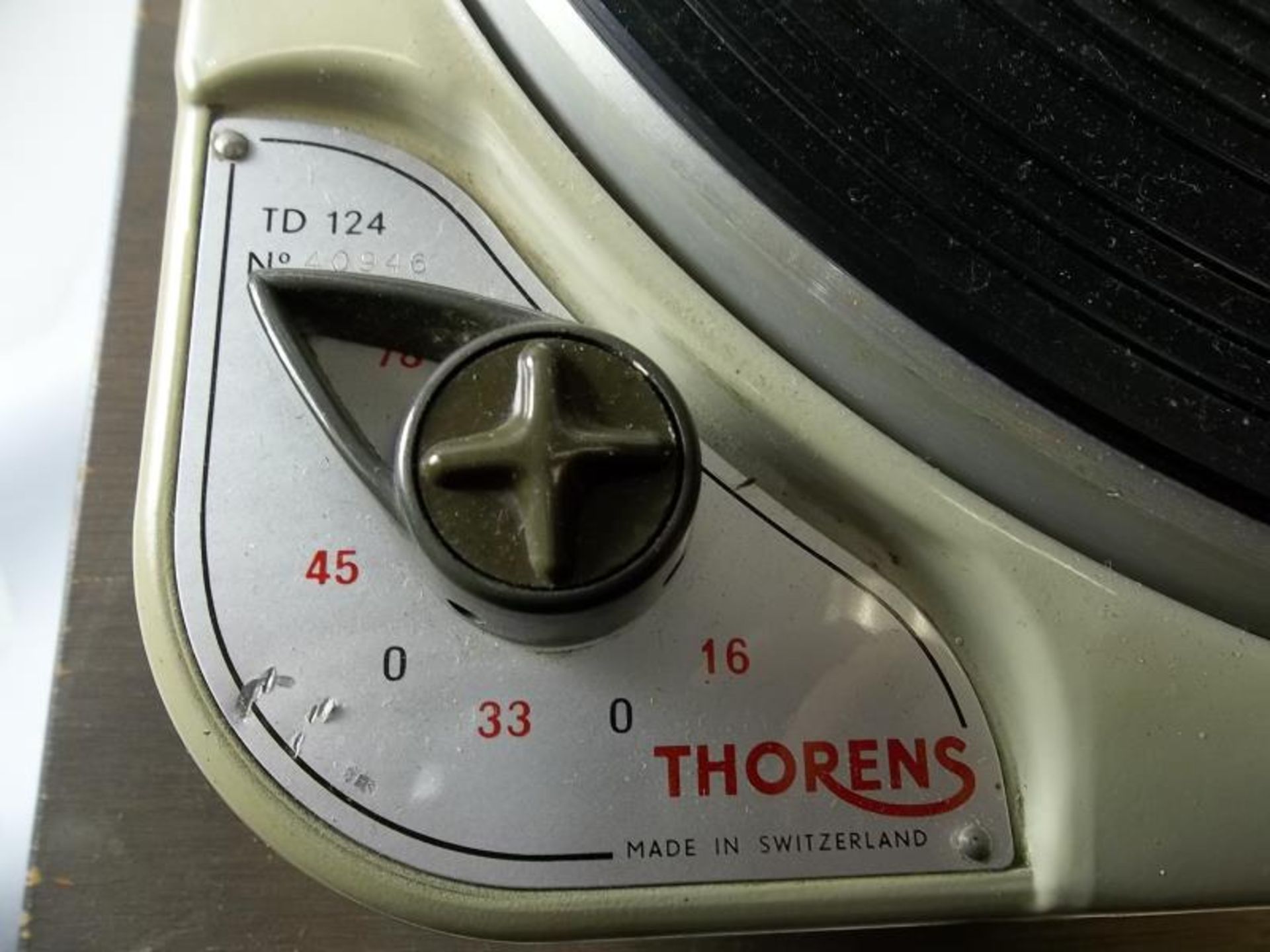 Thorens TD-124 turn table, #40946, made in Switzerland, 16, 33, 45, 78, no arm board or arm, base is - Image 3 of 3
