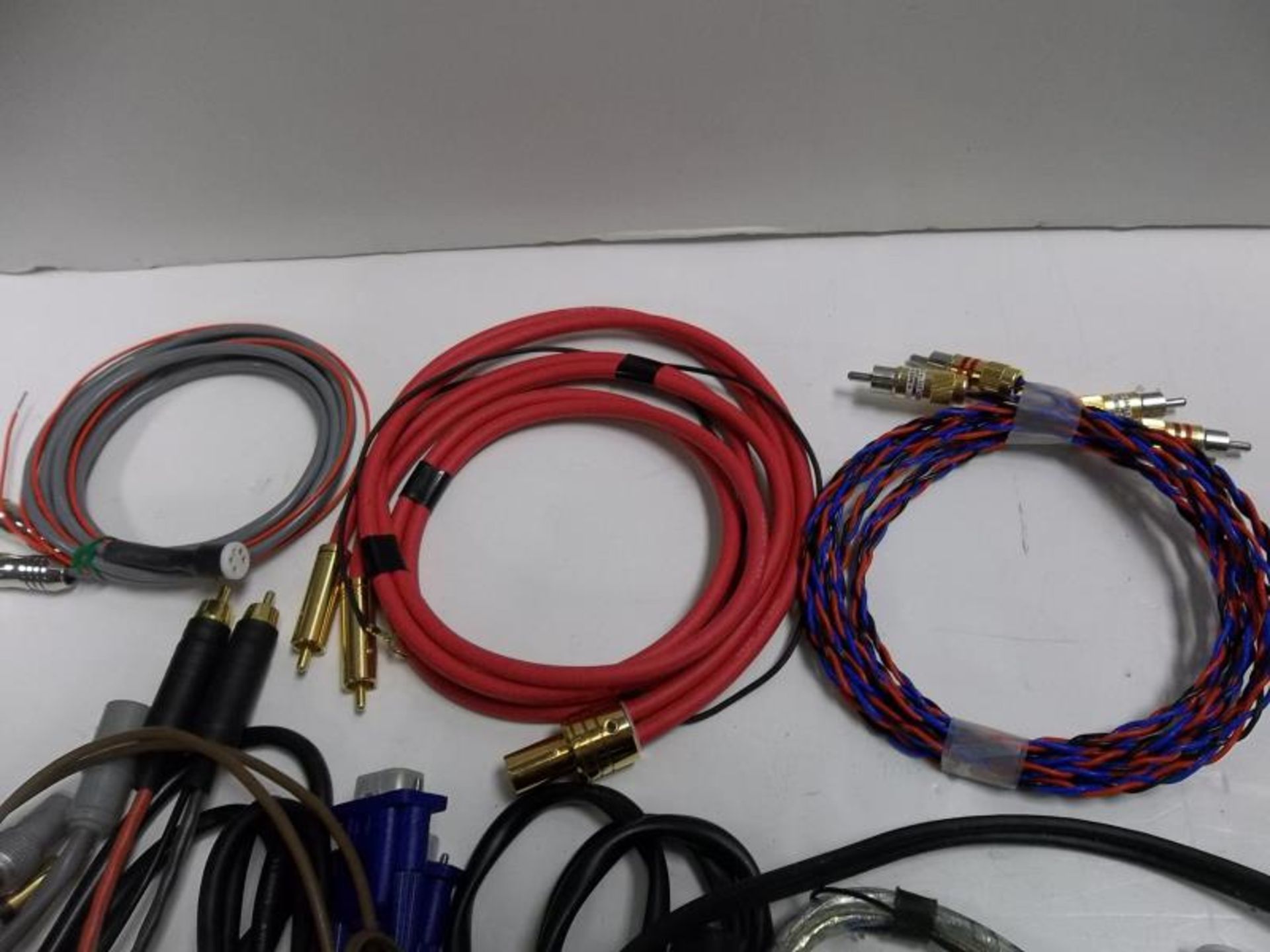 Lot - turntable cables and others - Image 5 of 6