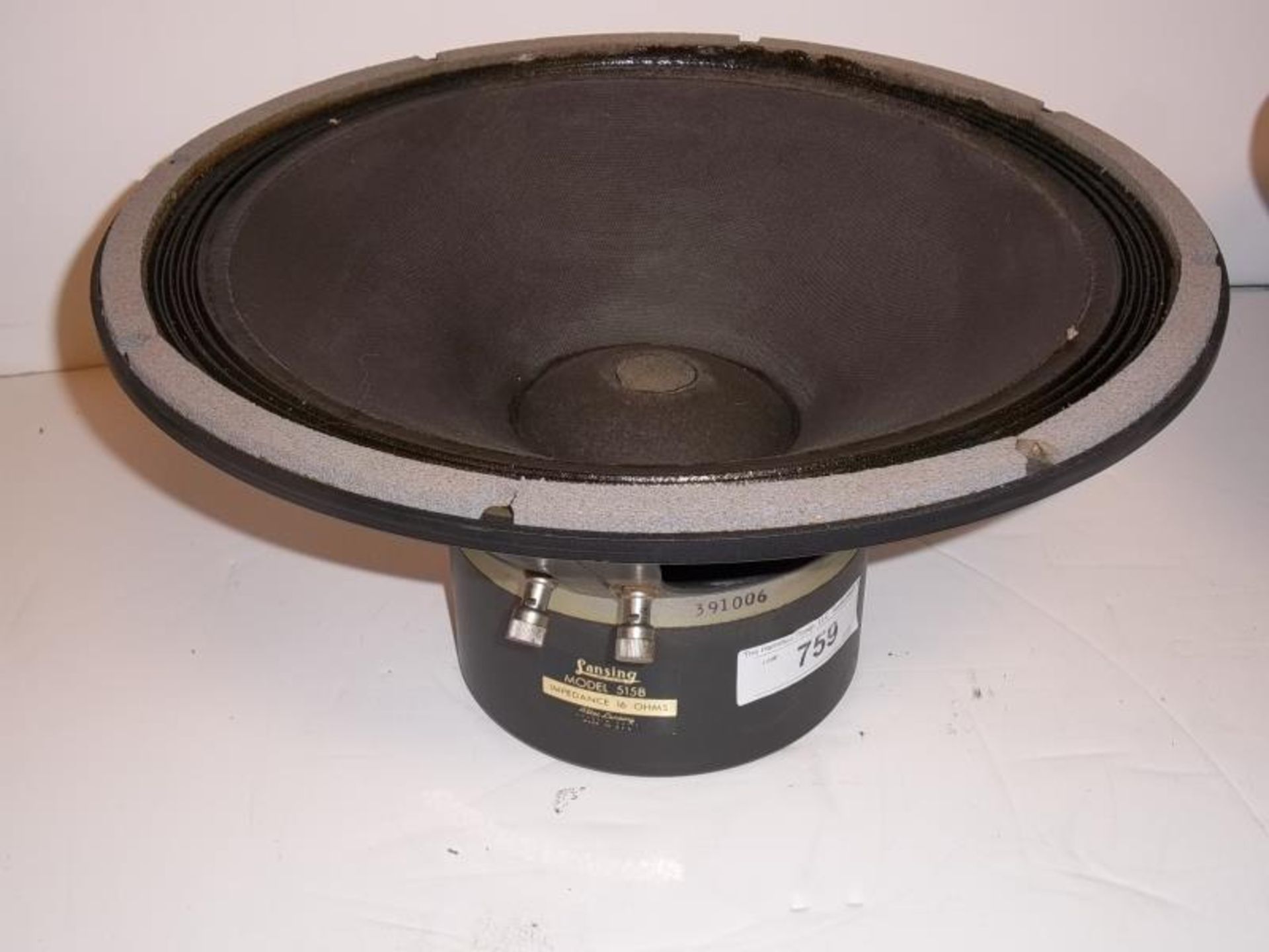 2 Altec Lansing model 515B loud speakers, 15", 16" ohms, one cone ripped, one cone dirty, speaker - Image 2 of 6