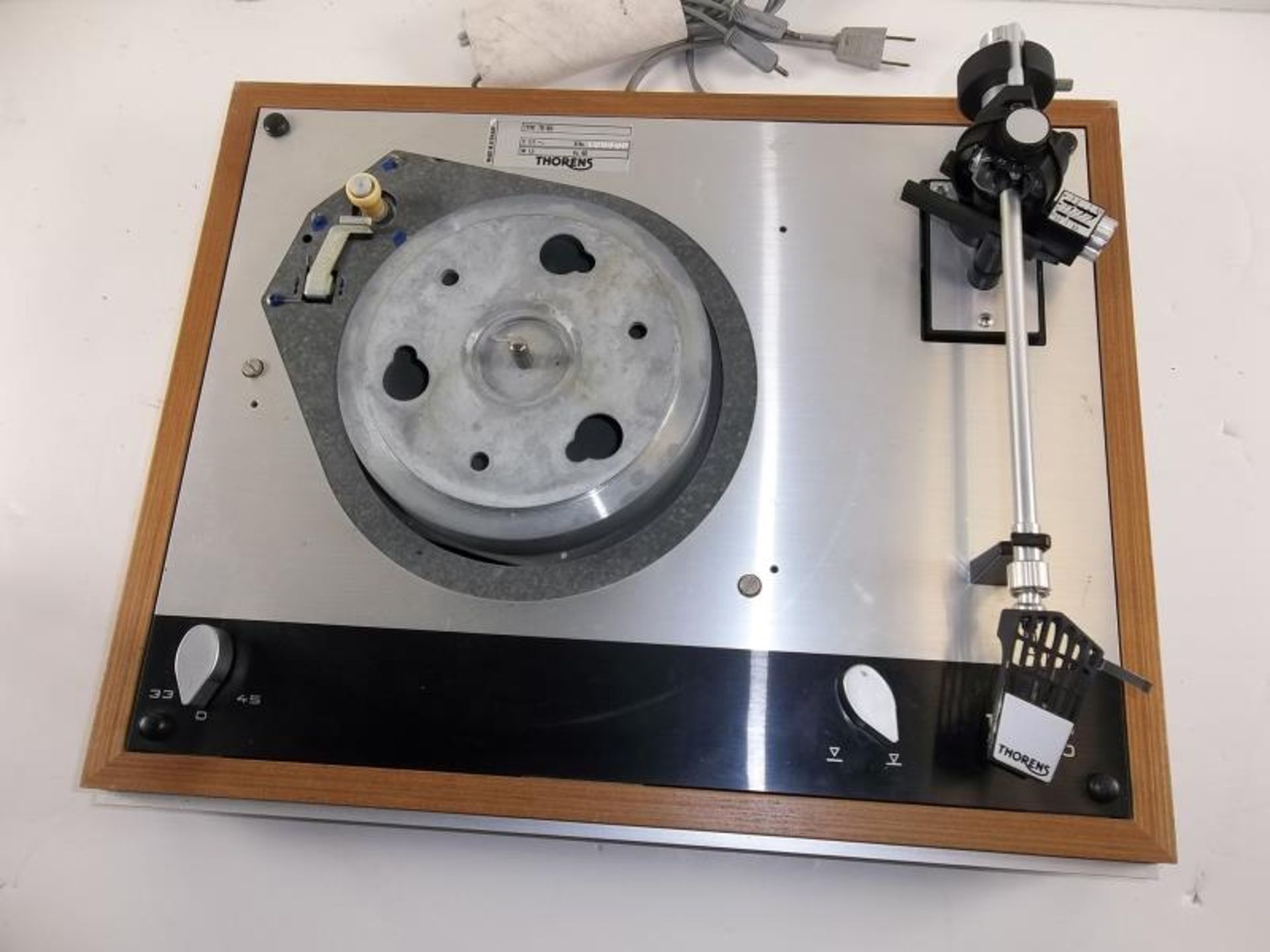 Thorens TD-160 with a Thorens arm,no turn table or mat, head is broken off, dust cover with split - Image 2 of 3