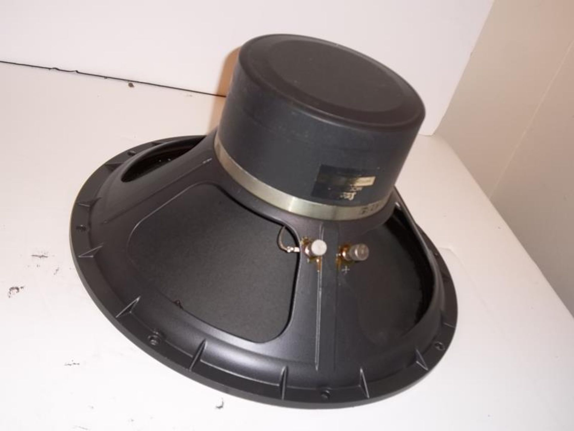 2 Altec Lansing , Annaheim, CA, model 515B loud speakers, 15", 16" ohms, one cone damaged, both - Image 5 of 9