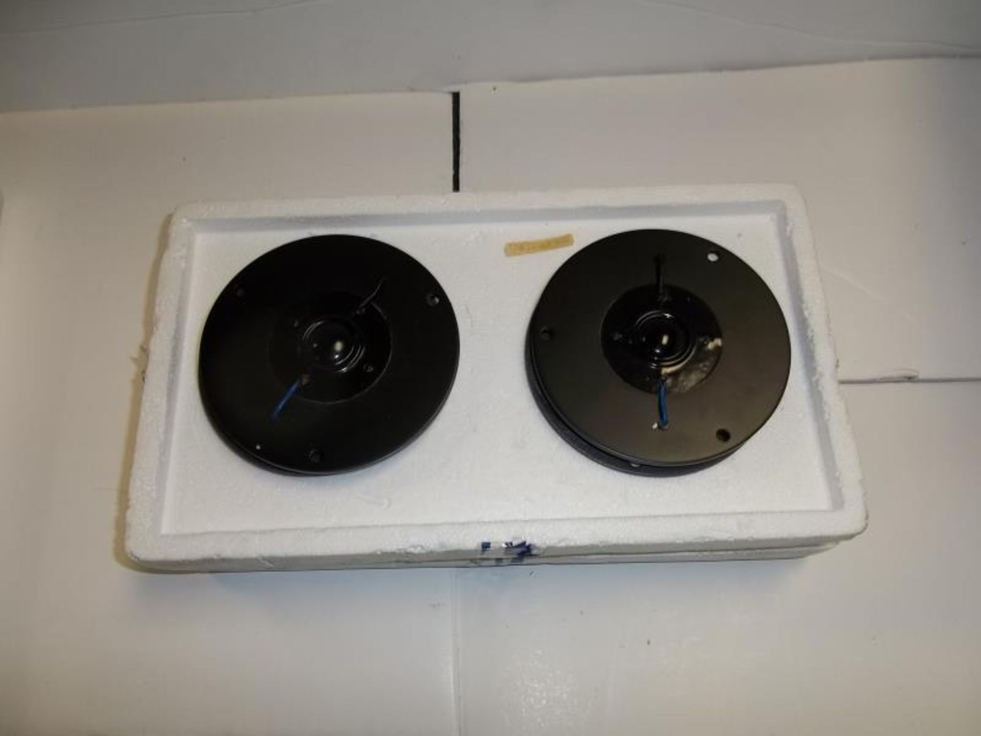 2 Prs KEF loudspeaker units, 8 ohms, T27, Type SP1032, in orig. boxes, one sleeve missing - Image 4 of 5
