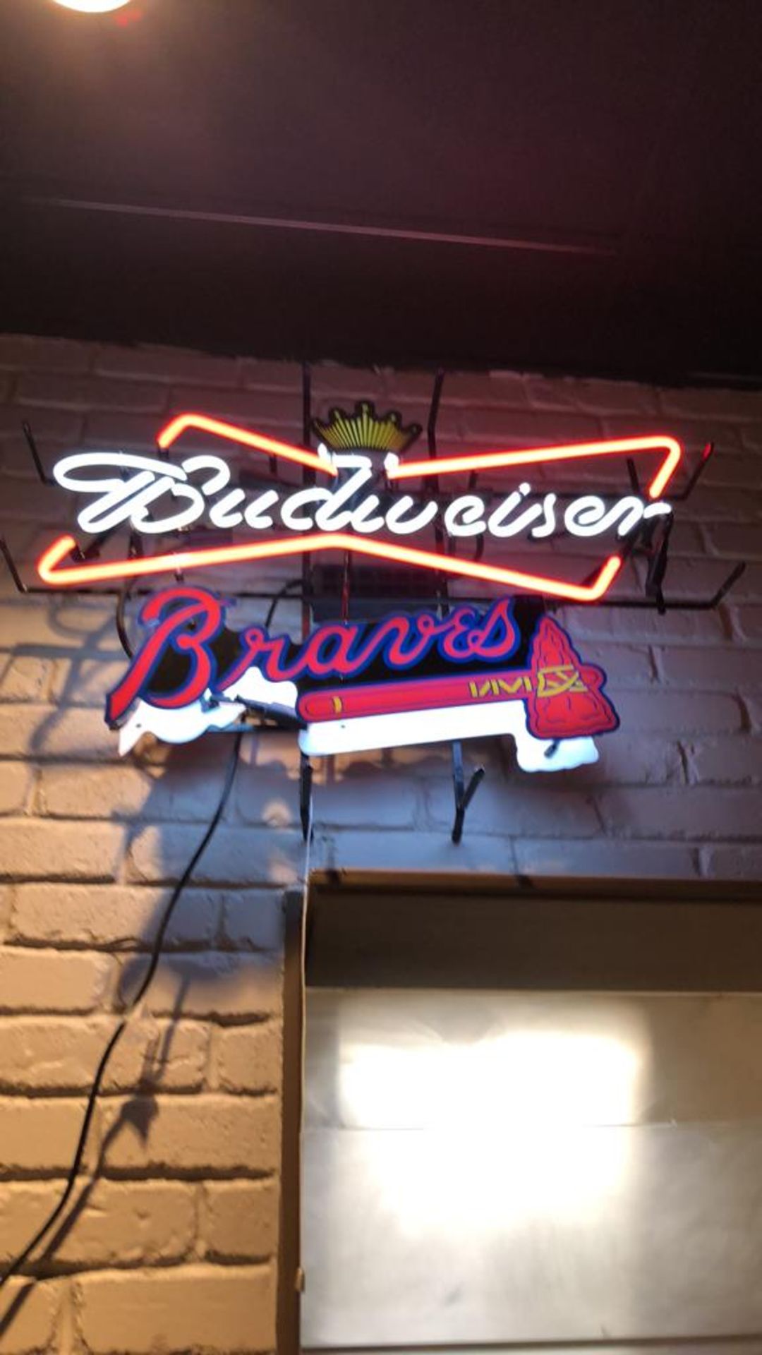 Budweiser Braves neon sign