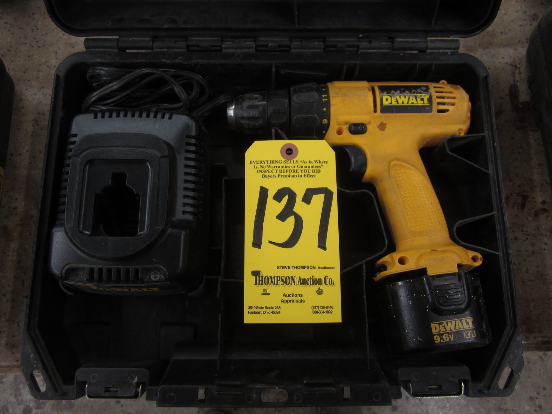 Dewalt DW926 Cordless 3/8 Inch Drill, with Battery, Charger, and Case, 9.6 Volt