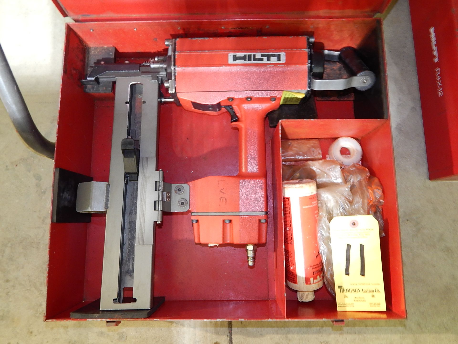 Hilti R 4 x 12 Pneumatic Nail Gun with Case