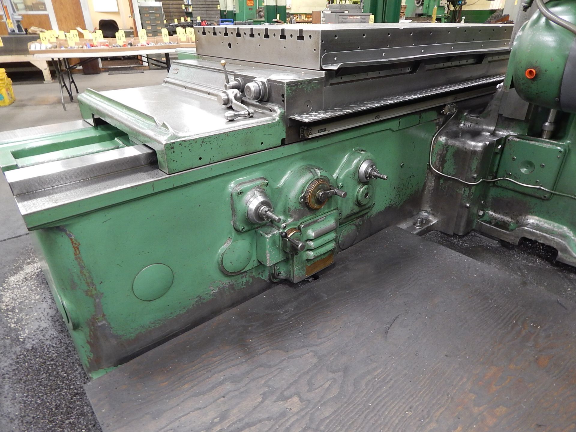 Devlieg 4B-72 Spiramatic Jig Mill, s/n 11-231, 4 In. Spindle, 50 Taper, Power Drawer Bar, 40 In. X - Image 6 of 19