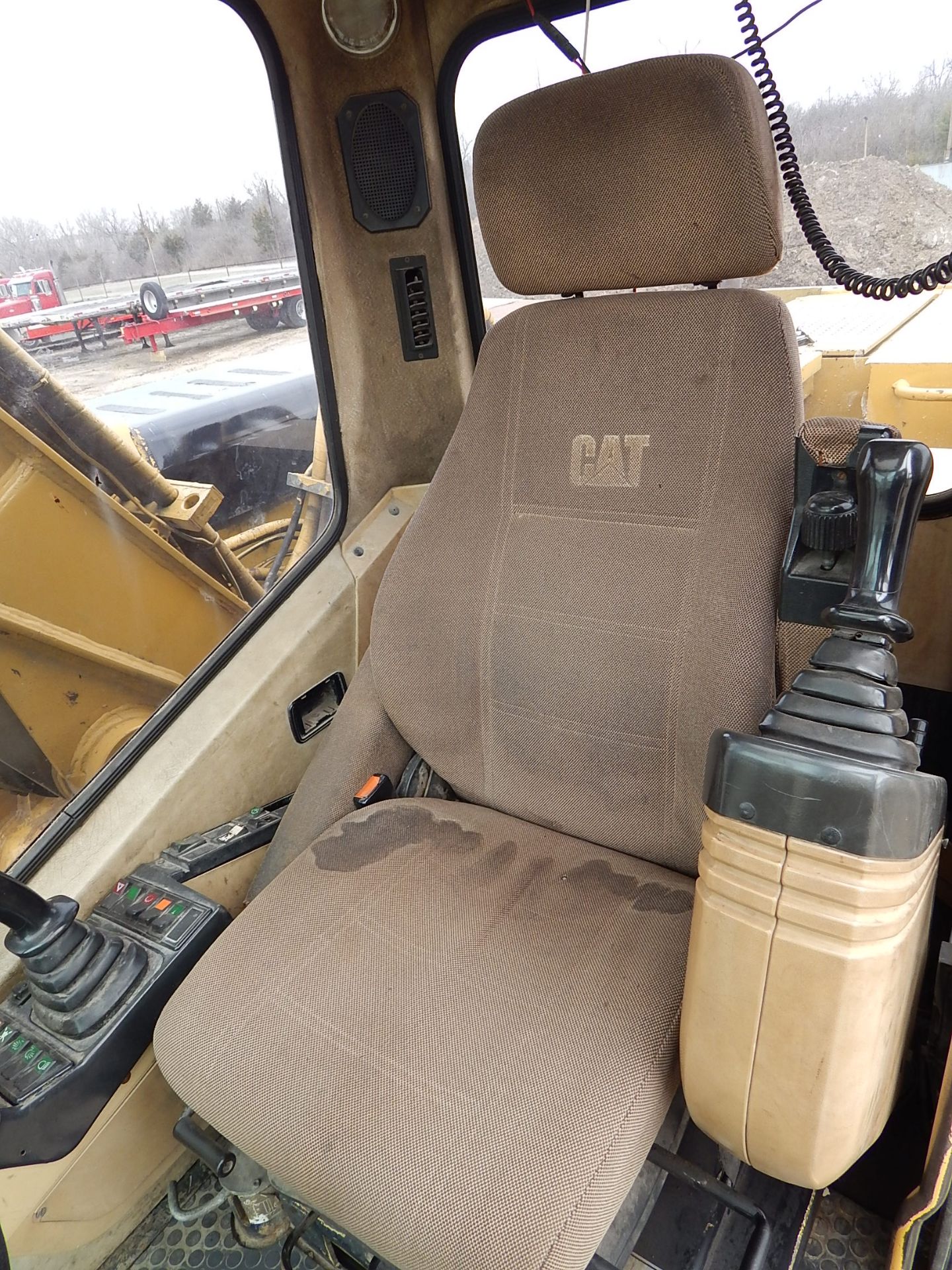 2000 Caterpillar Model M320 Mobile Excavator SN 06WL00522, (4) Outriggers, Dual Tires, Enclosed Cab, - Image 23 of 25