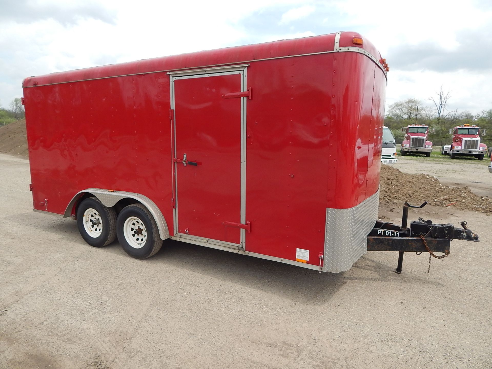 2001 Continental Tandem Axle Enclosed Cargo Trailer, VIN 4X4TSEV28IN018419, Double Doors in the - Image 3 of 21