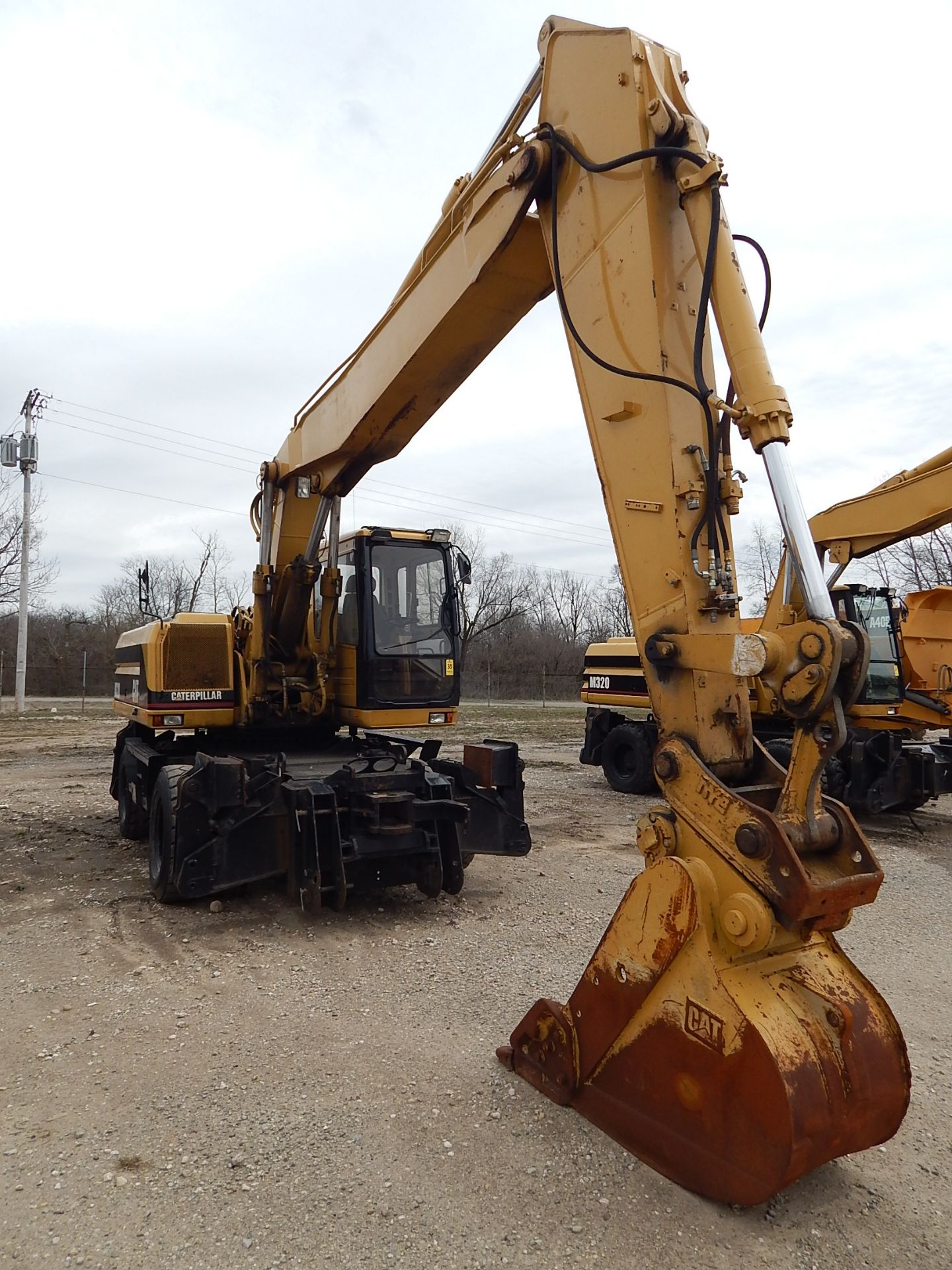 2000 Caterpillar Model M320 Mobile Excavator SN 06WL00508, (4) Outriggers, Dual Tires, Enclosed Cab, - Image 2 of 27