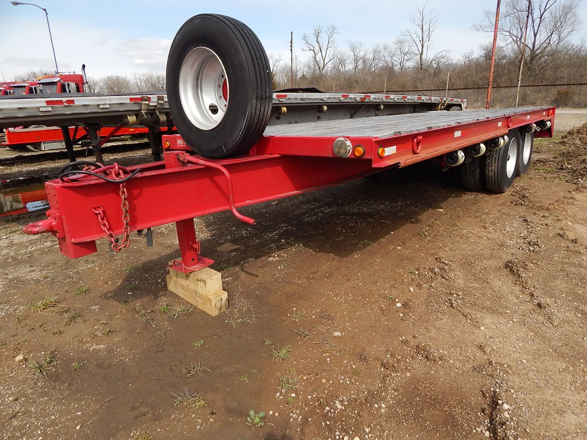 2000 Trail King Tandem Axle Tag Trailer, VIN: 1DA12FJ09YP014627, 24' Long, 97" Wide Deck, Wooden