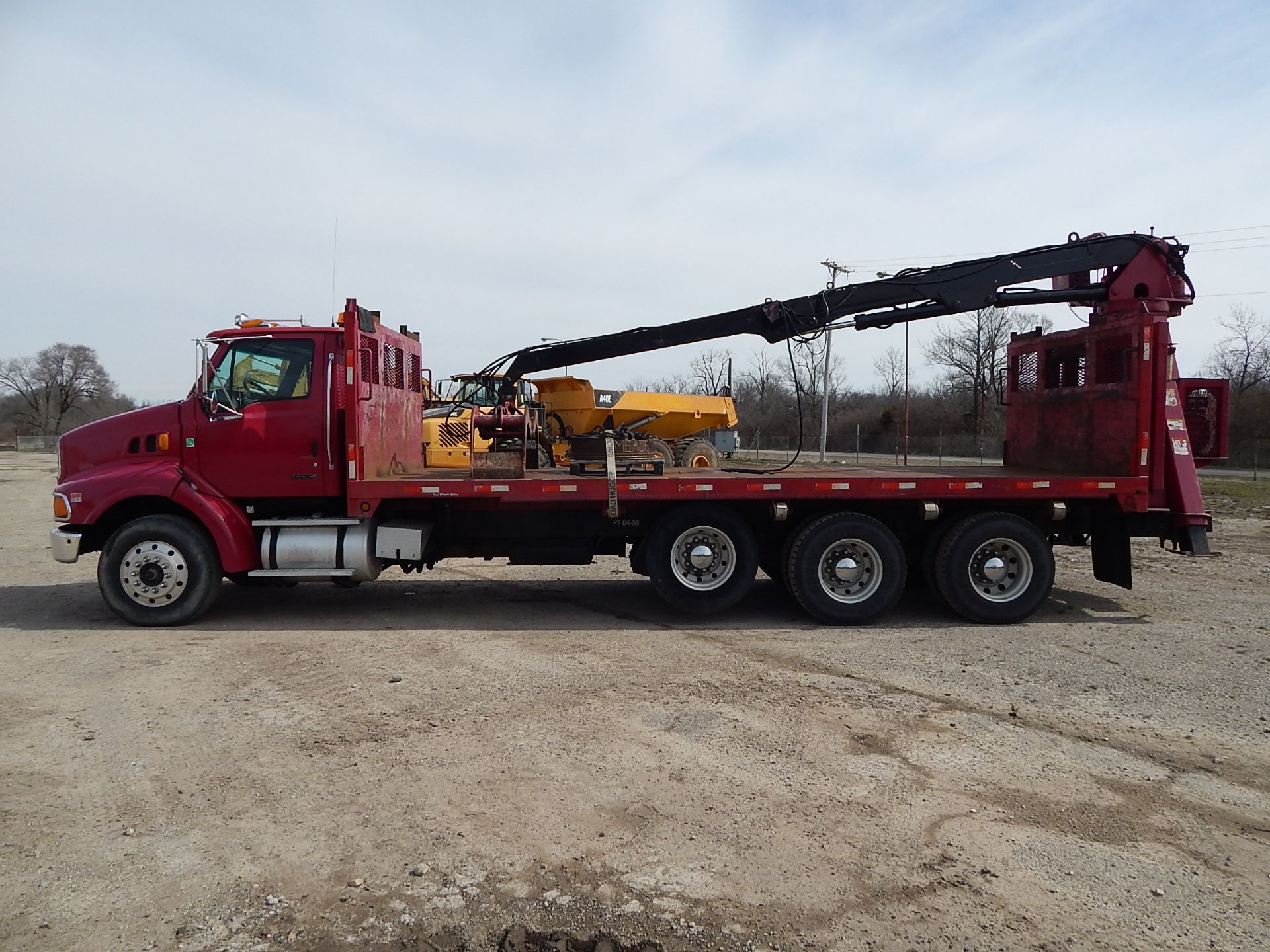 2002 Sterling LT9500 Series Tri-Axle Grapple Truck, VIN: 2FZHAZAS52AK10608, Caterpillar Model C12 - Image 9 of 56