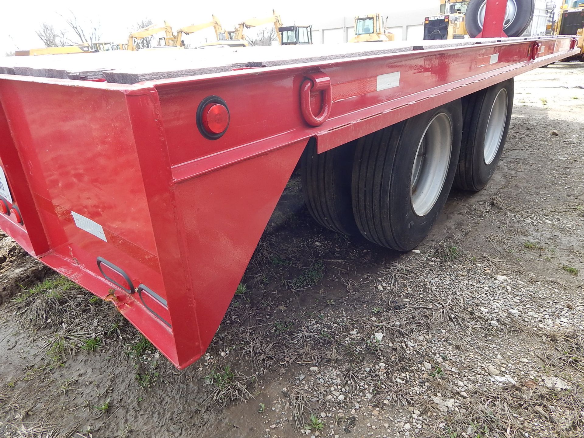 2000 Trail King Tandem Axle Tag Trailer, VIN: 1DA12FJ09YP014627, 24' Long, 97" Wide Deck, Wooden - Image 5 of 10