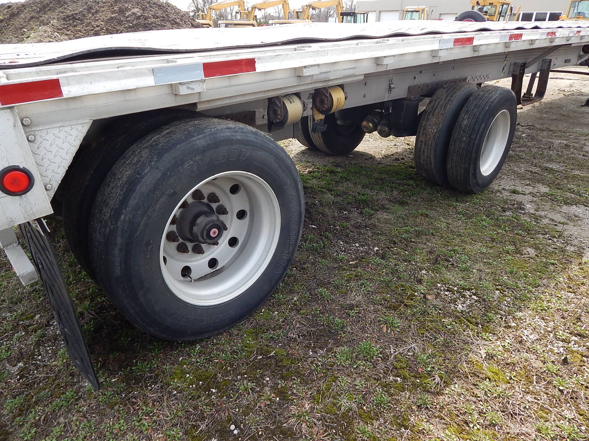 1996 Reitnouer Flat Bed Aluminum Semi Trailer, VIN 1RNF48A2XTR002316, 48 Ft., Tandem Spread Axle, - Image 6 of 15