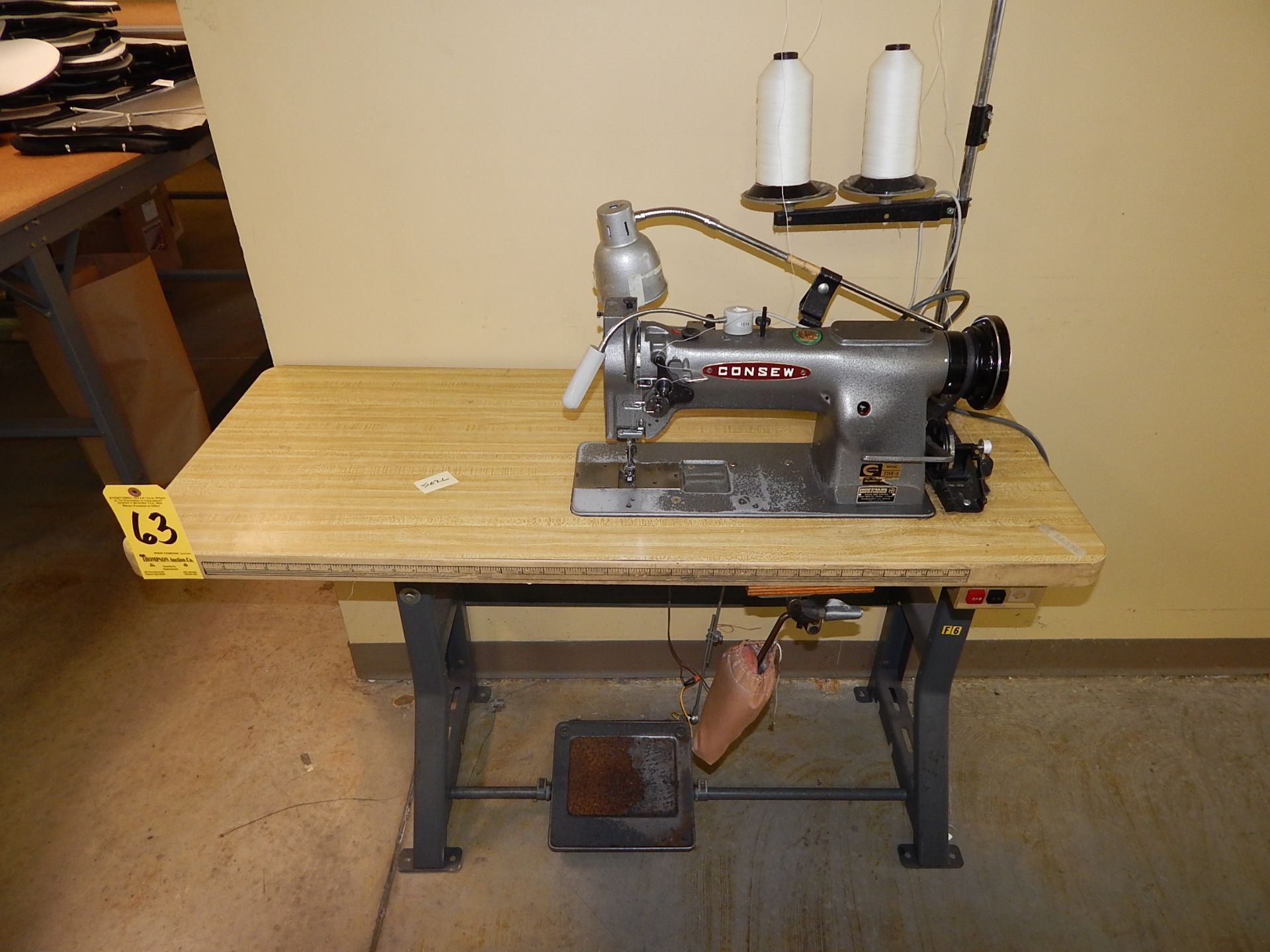 Consew Model 226R-2 Sewing Machine