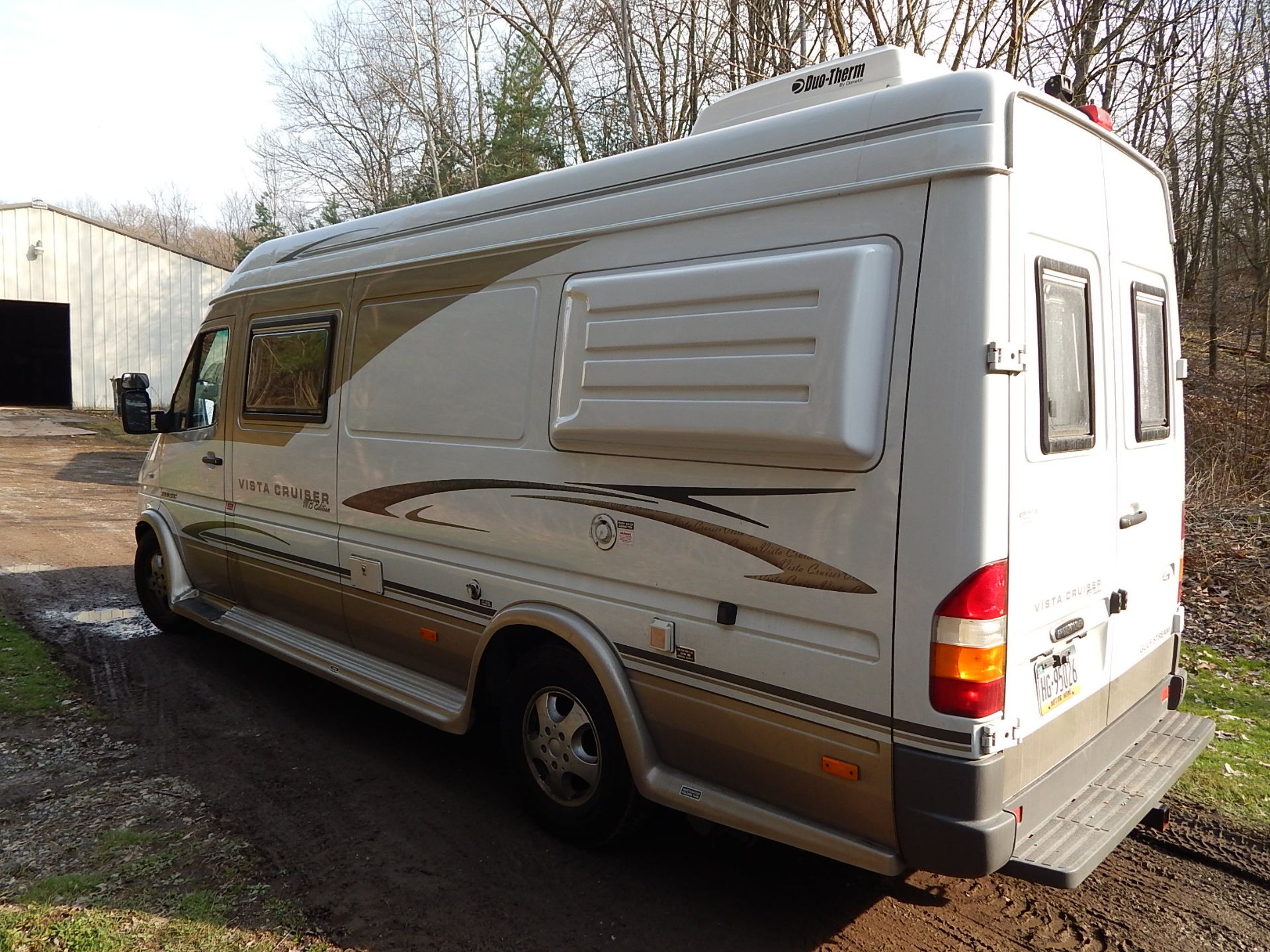 2006 Freightliner 2500 SHC Vista Cruiser MB Edition Motor Home, 43,959 Miles, VIN WDYPD744965892080, - Image 6 of 15