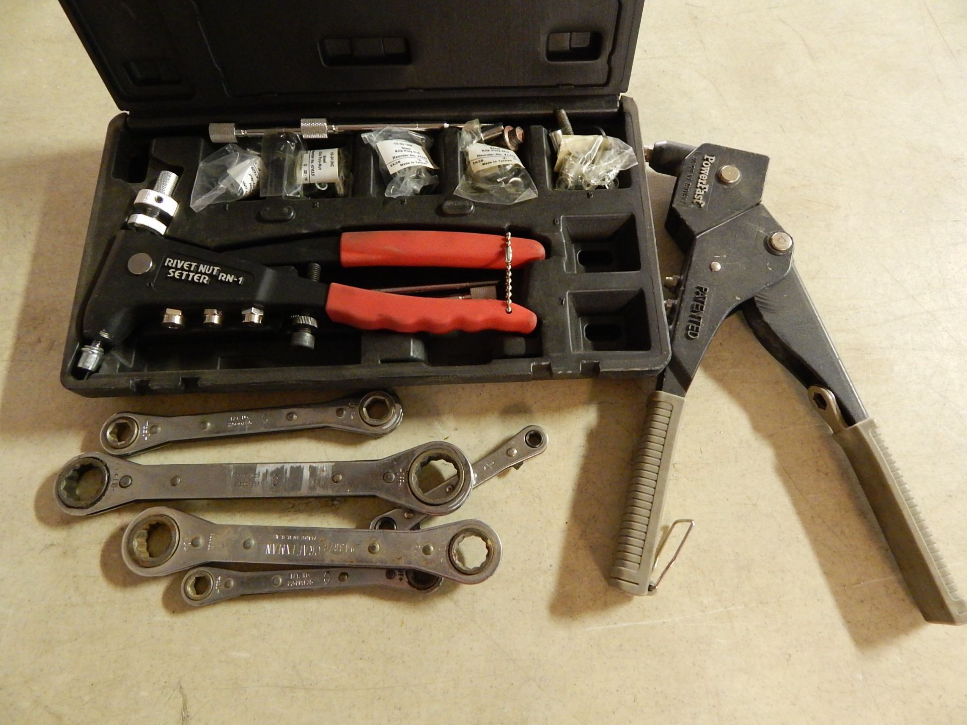 Pop Rivet Tools and Ratchet Wrenches