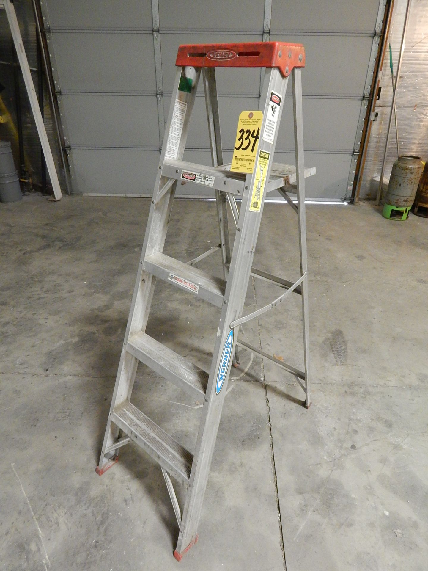 Aluminum Step Ladder, 5'