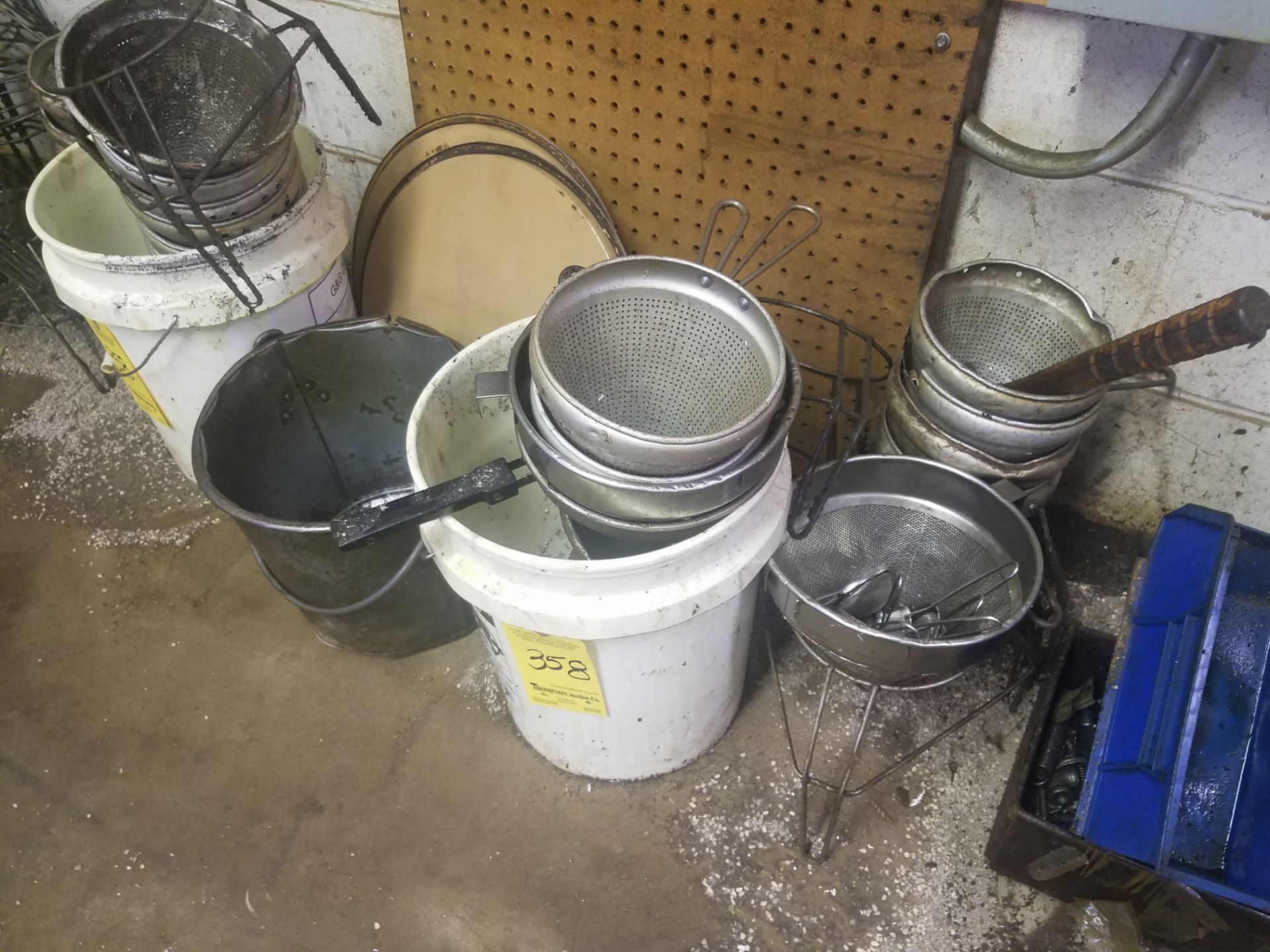 Lot, Strainer Baskets