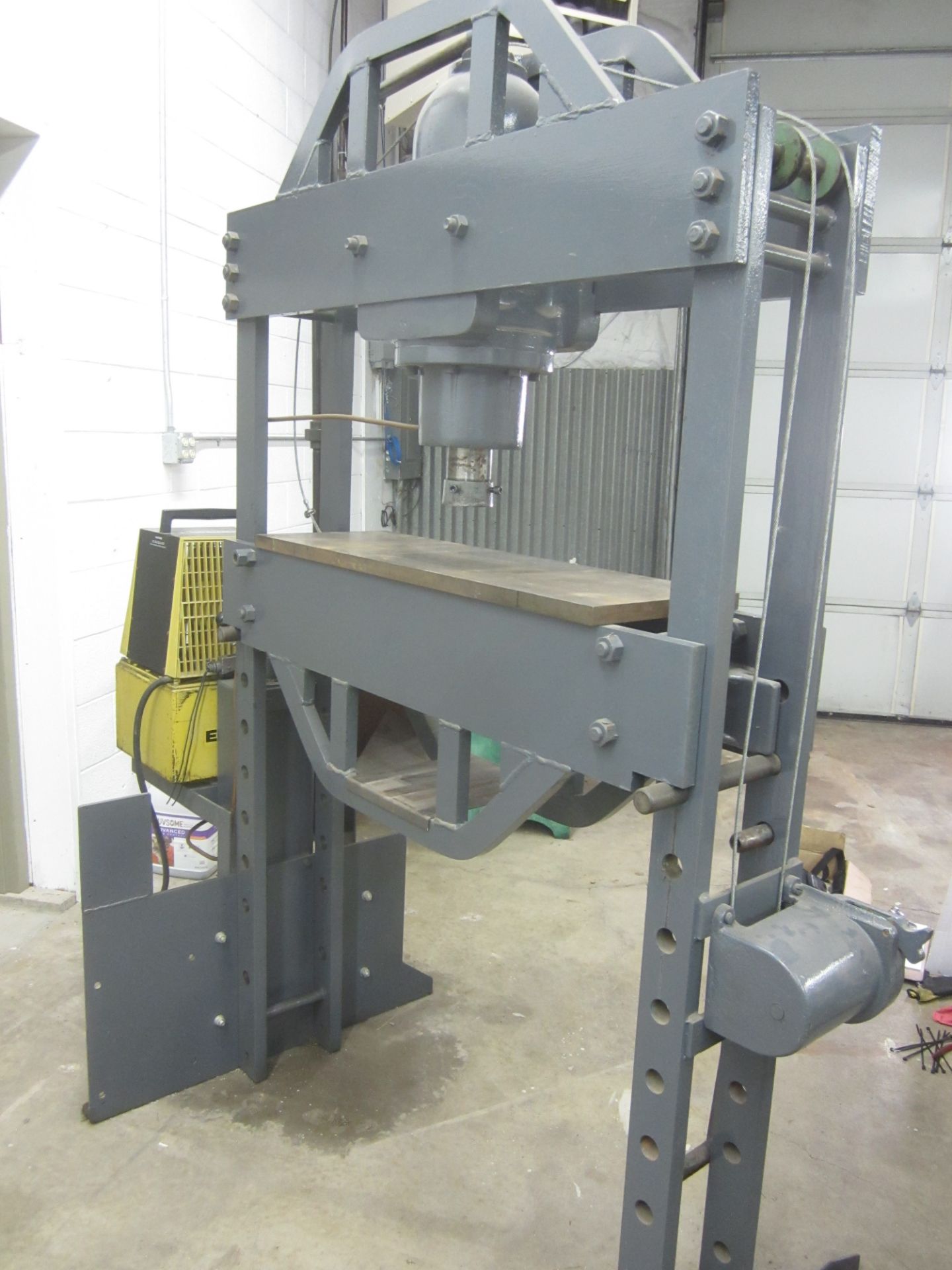 Wilson Model 37FMD-3 H-Frame Hydraulic Shop Press, SN 2336, 75 Ton Cap., with Enerpac Hydraulic - Image 6 of 6