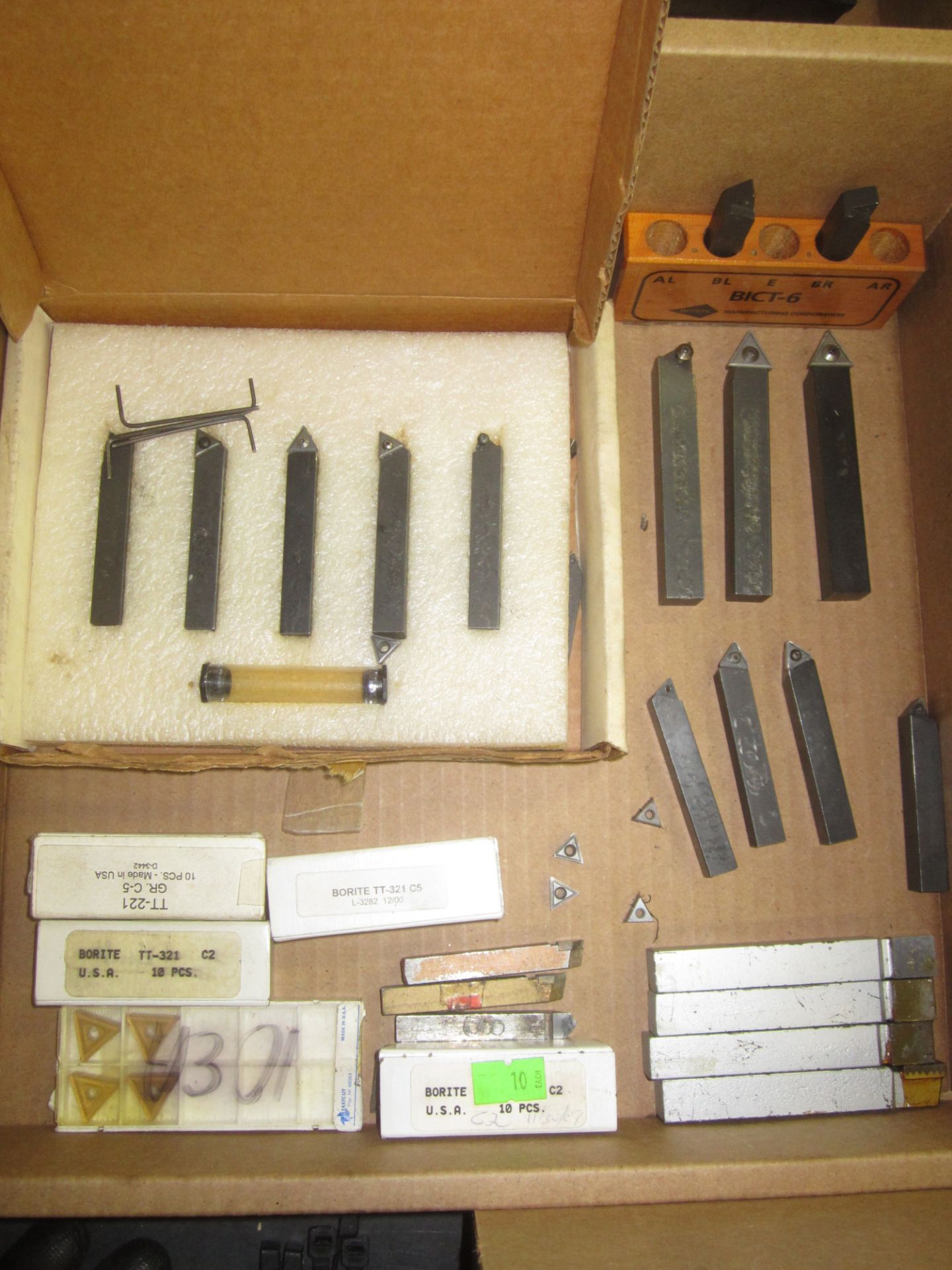 Carbide Insert and Carbide Tipped Lathe Tools