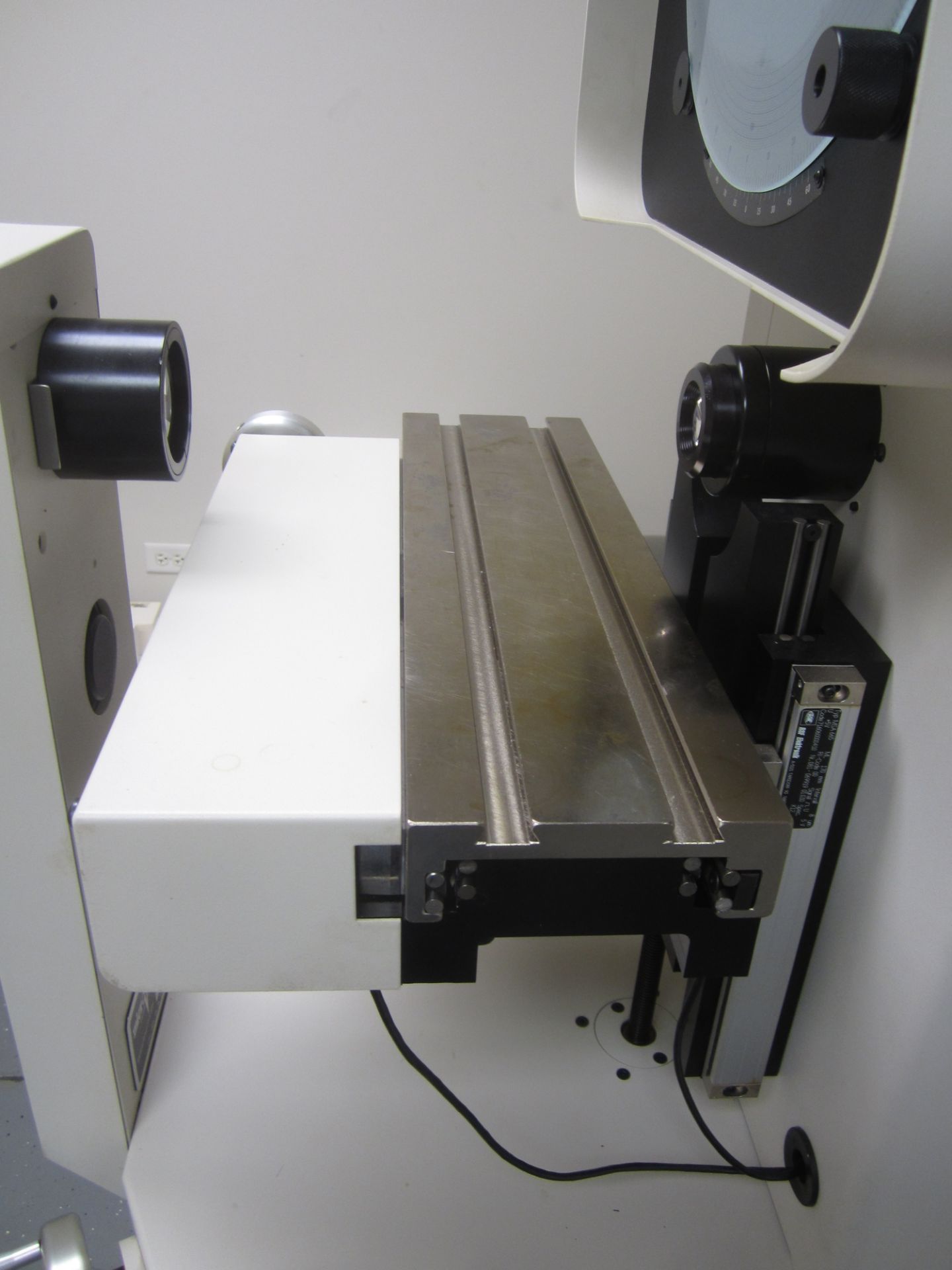 Micro Vu Model Spectra Optical Comparator, s/n 6978, 14 In., Microvu Q16 Processor/D.R.O., Surface - Image 4 of 5