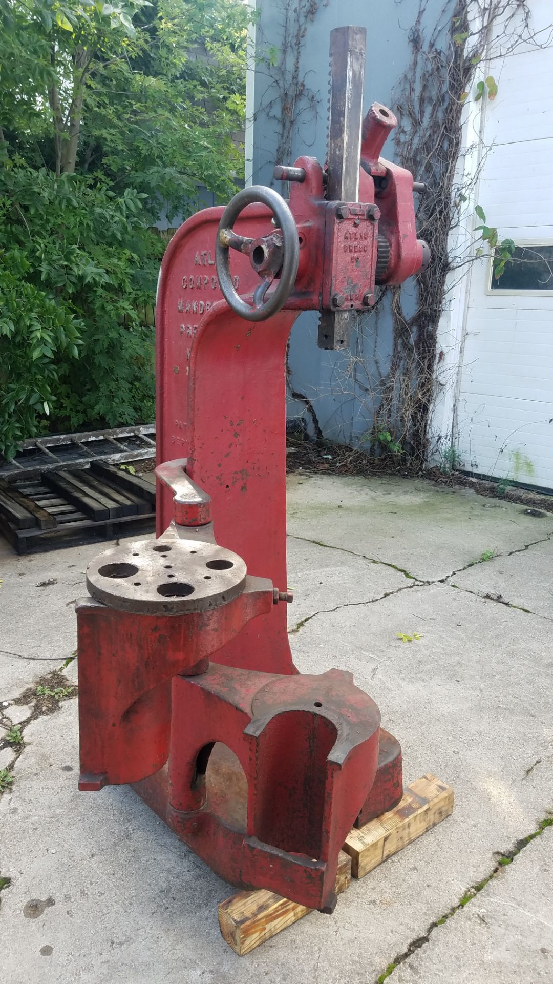 Atlas #5 Compound Mandrell Arbor Press, Hand Wheel and Ratchet Type, Approx 15 Ton - Image 3 of 12