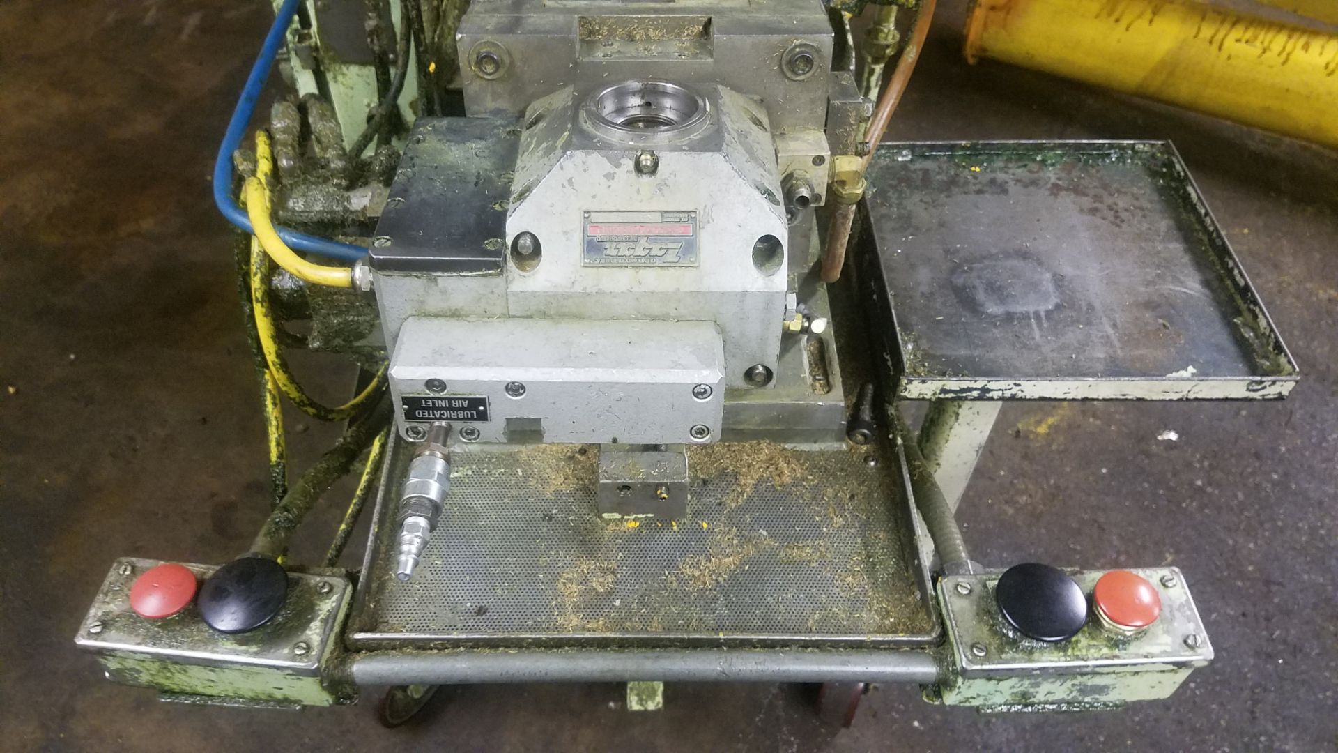Miles Broach Model MBLD-2-18-150 s/n Unknown, Allen Bradley Controls, No Coolant Pump, Loading - Image 2 of 4