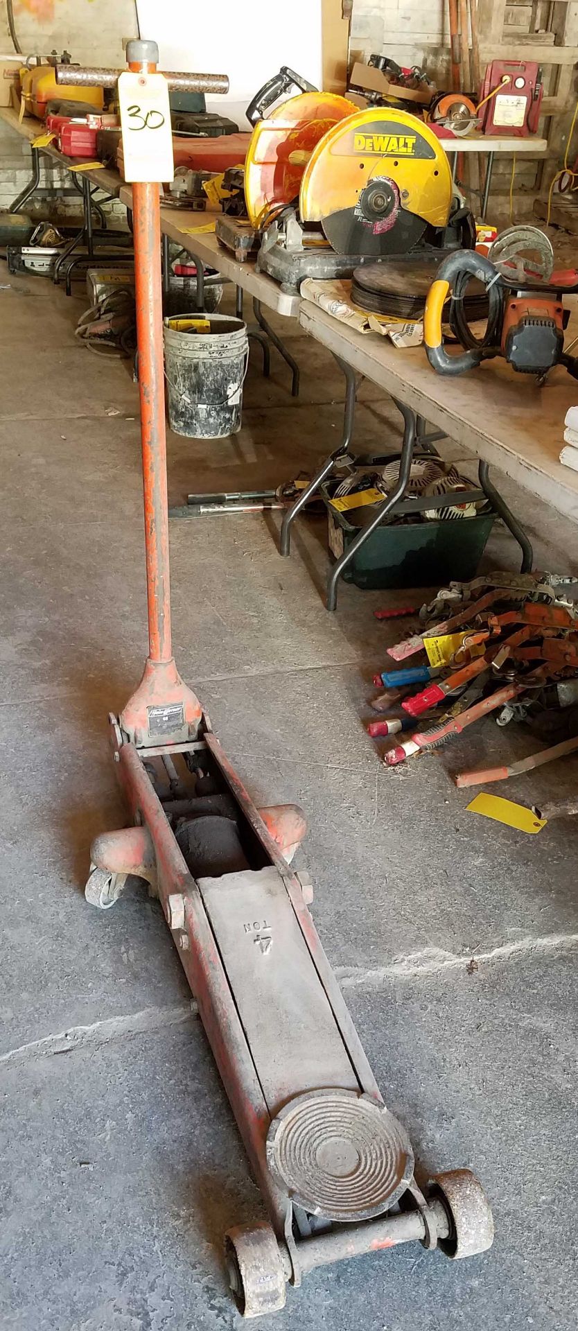 Hein-Werner 4 Ton Floor Jack