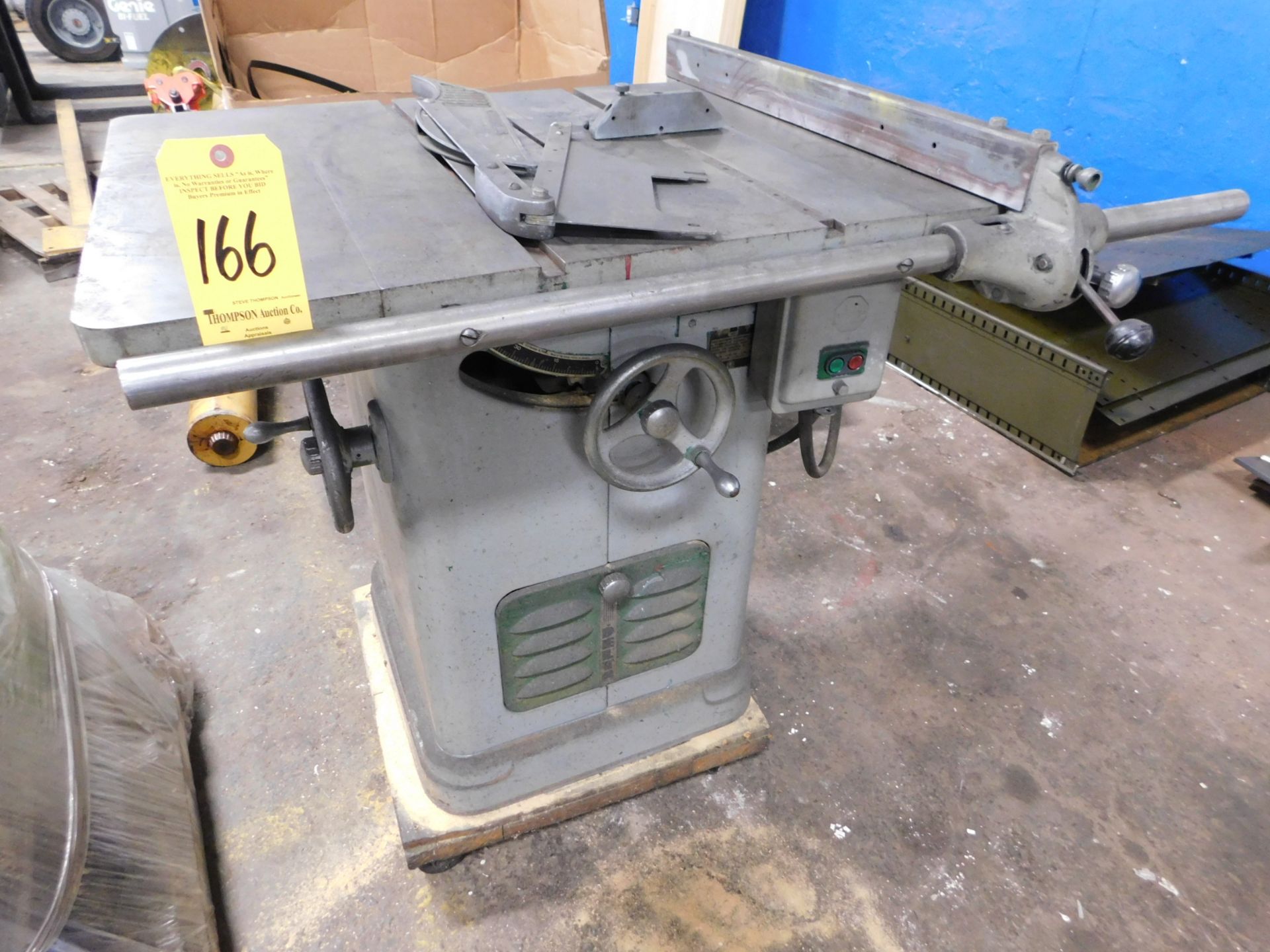 Delta 10 Inch Unisaw Table Saw