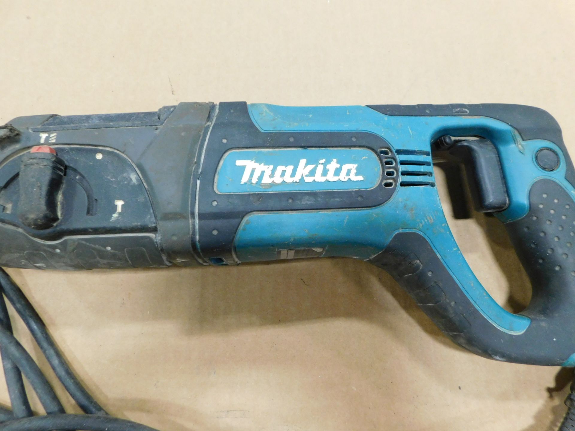 Makita HR2475 Rotary Hammer Drill - Image 2 of 7