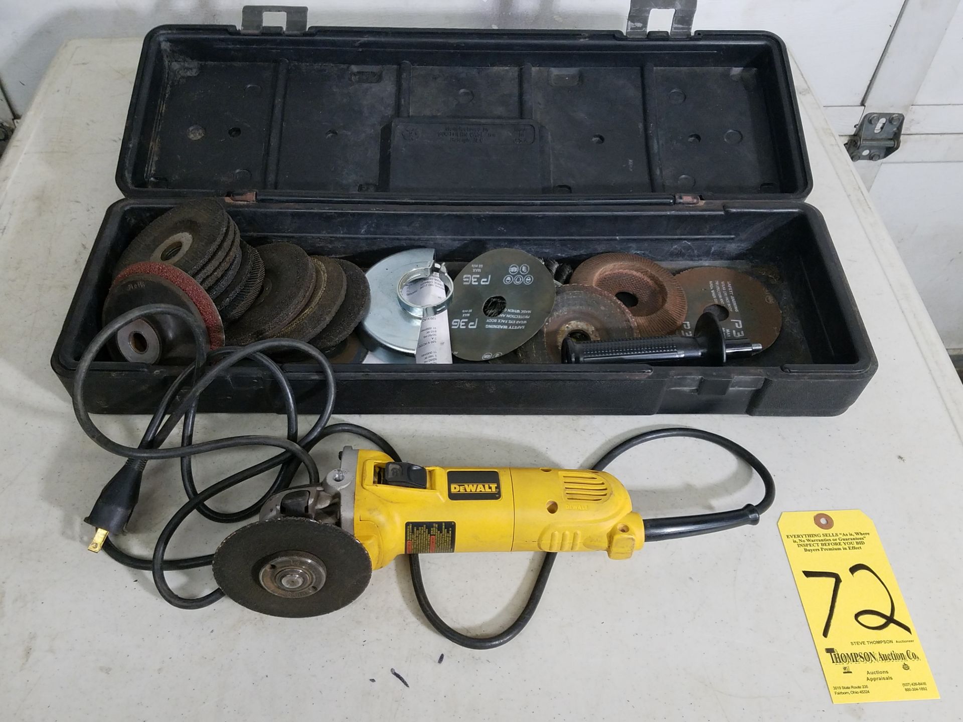 Dewalt Electric 4 1/2 In. Angle Grinder