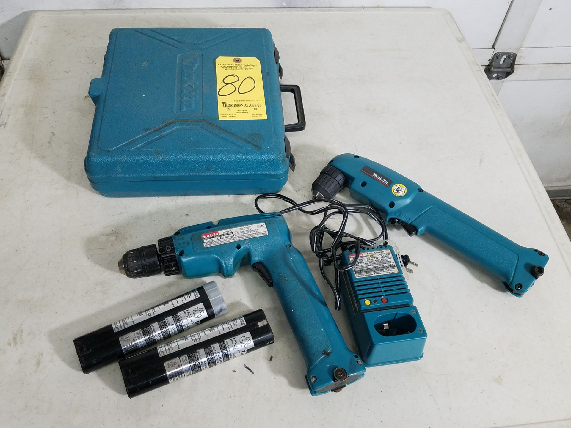 Makita 3/8 In. Drill, 9.6 Volt, with Right Angle Grinder