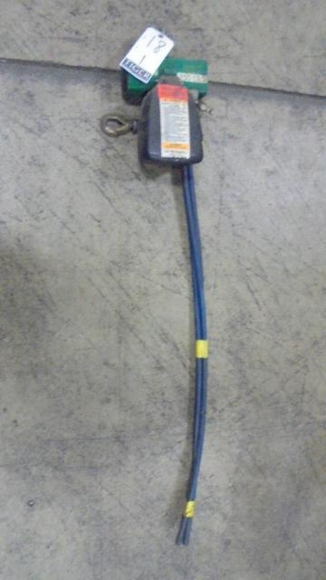 Pneumatic Hoist, 550 LB Capacity, 85 PSI, M/N- Mini 250, S/N- M203144